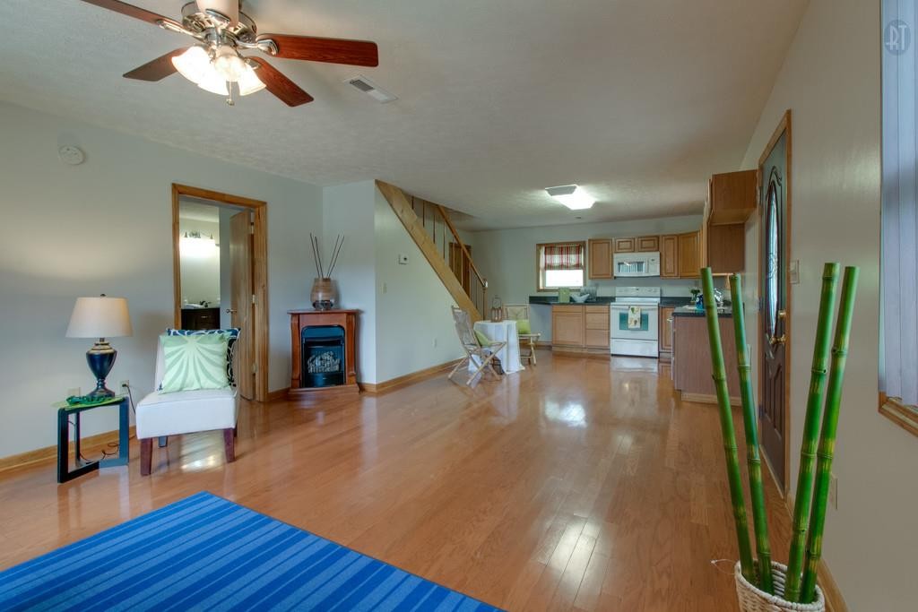 6501 Clydeton Rd Property Photo 25