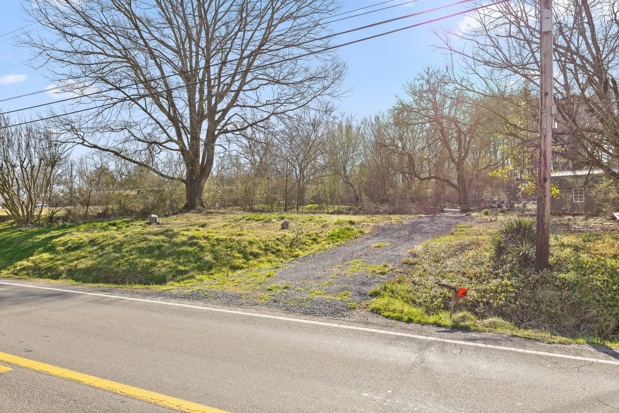 14454 Highway 28 Property Photo 2