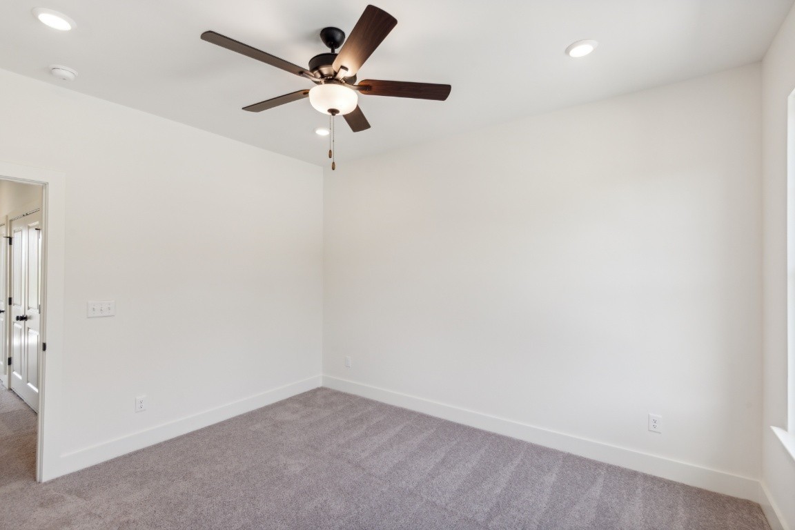 120 Nearwater Place Property Photo 20