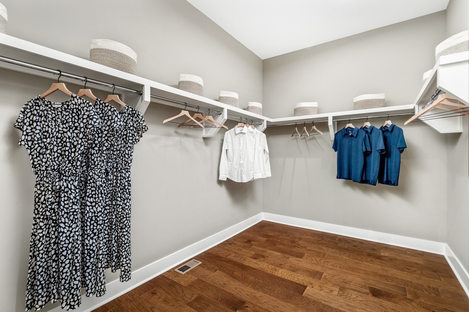 7296 Orrinshire Drive Property Photo 36