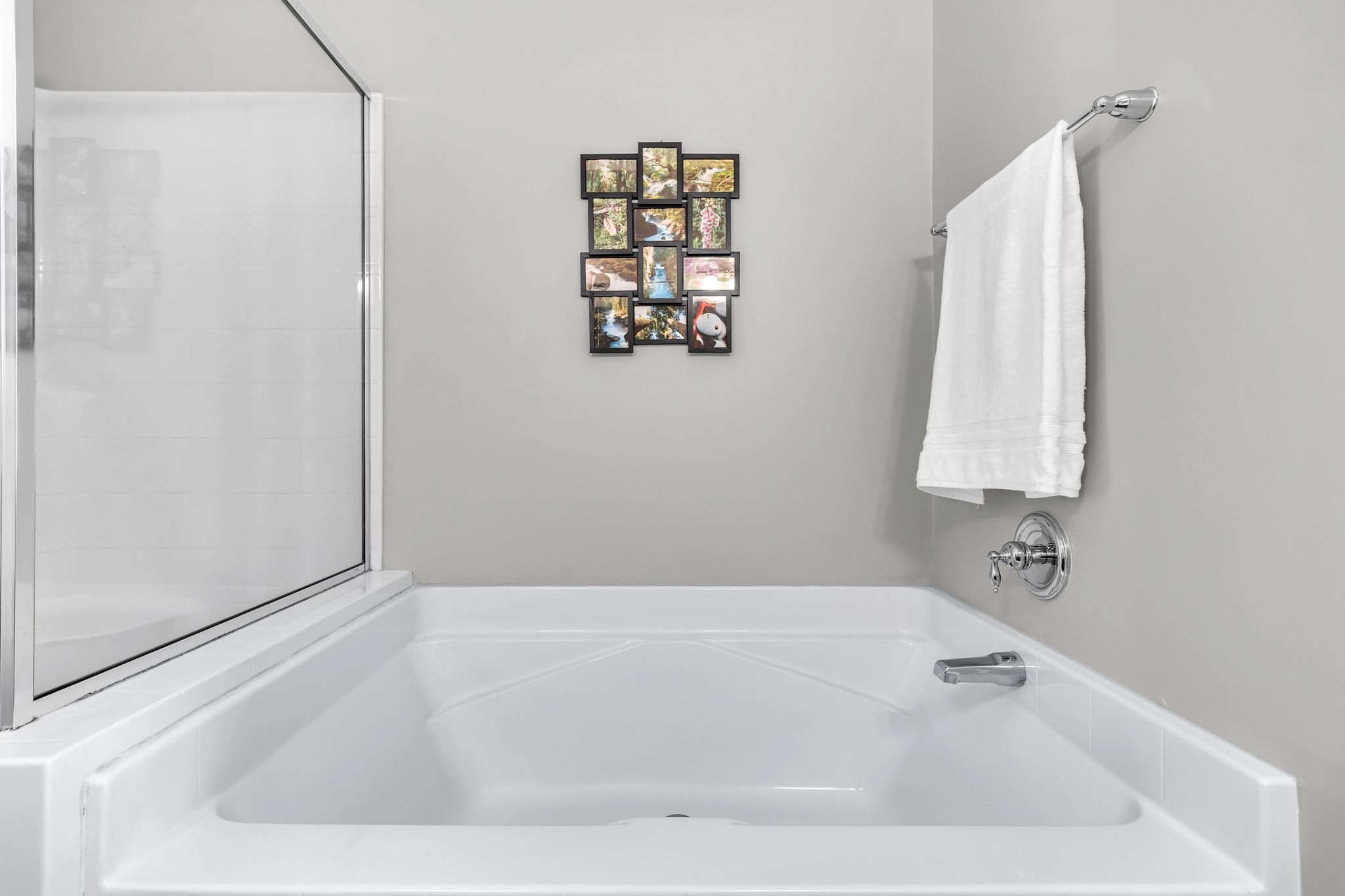 8712 Gauphin Pl Property Photo 21