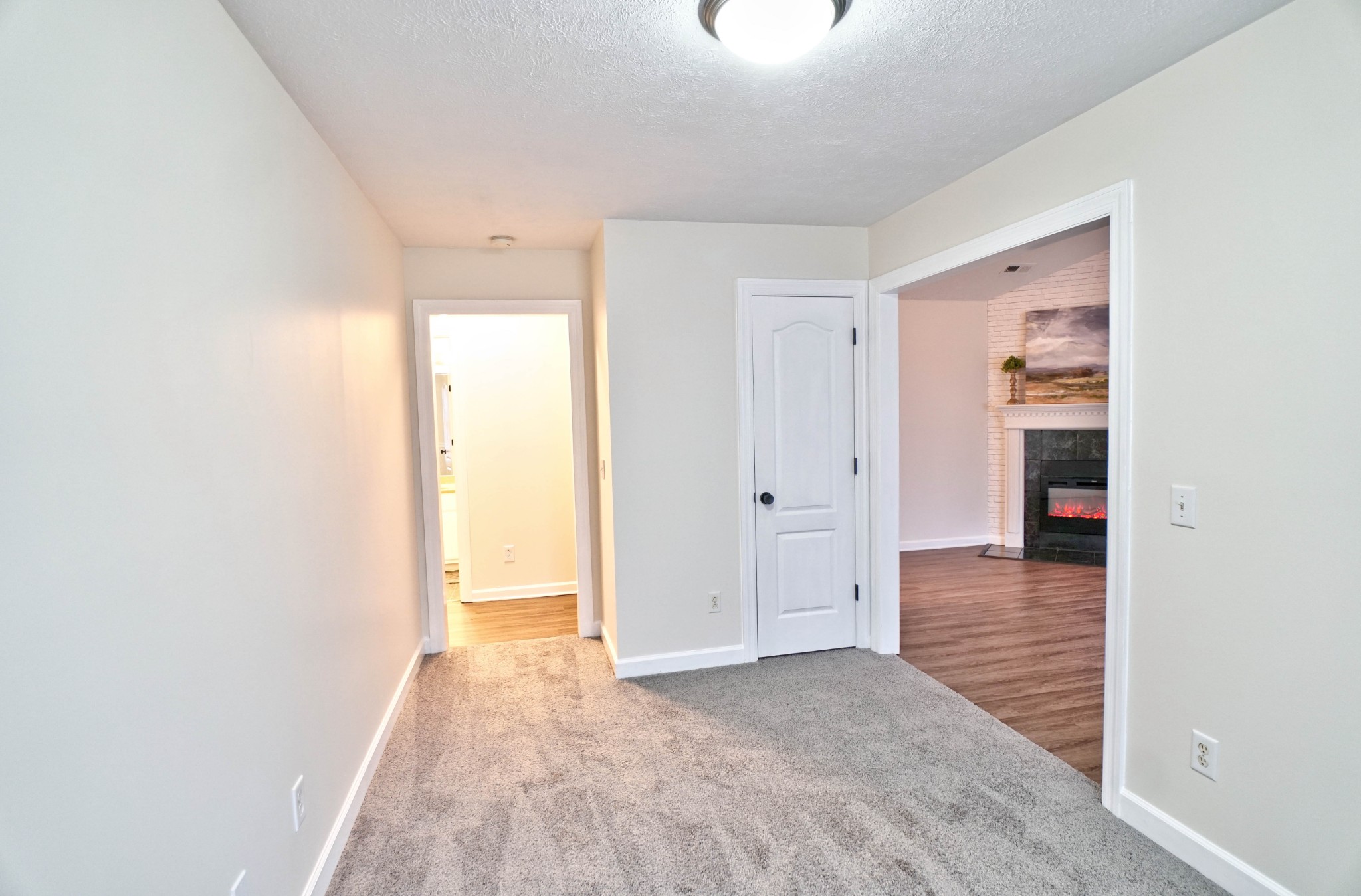 1202 Peachtree St Property Photo 10