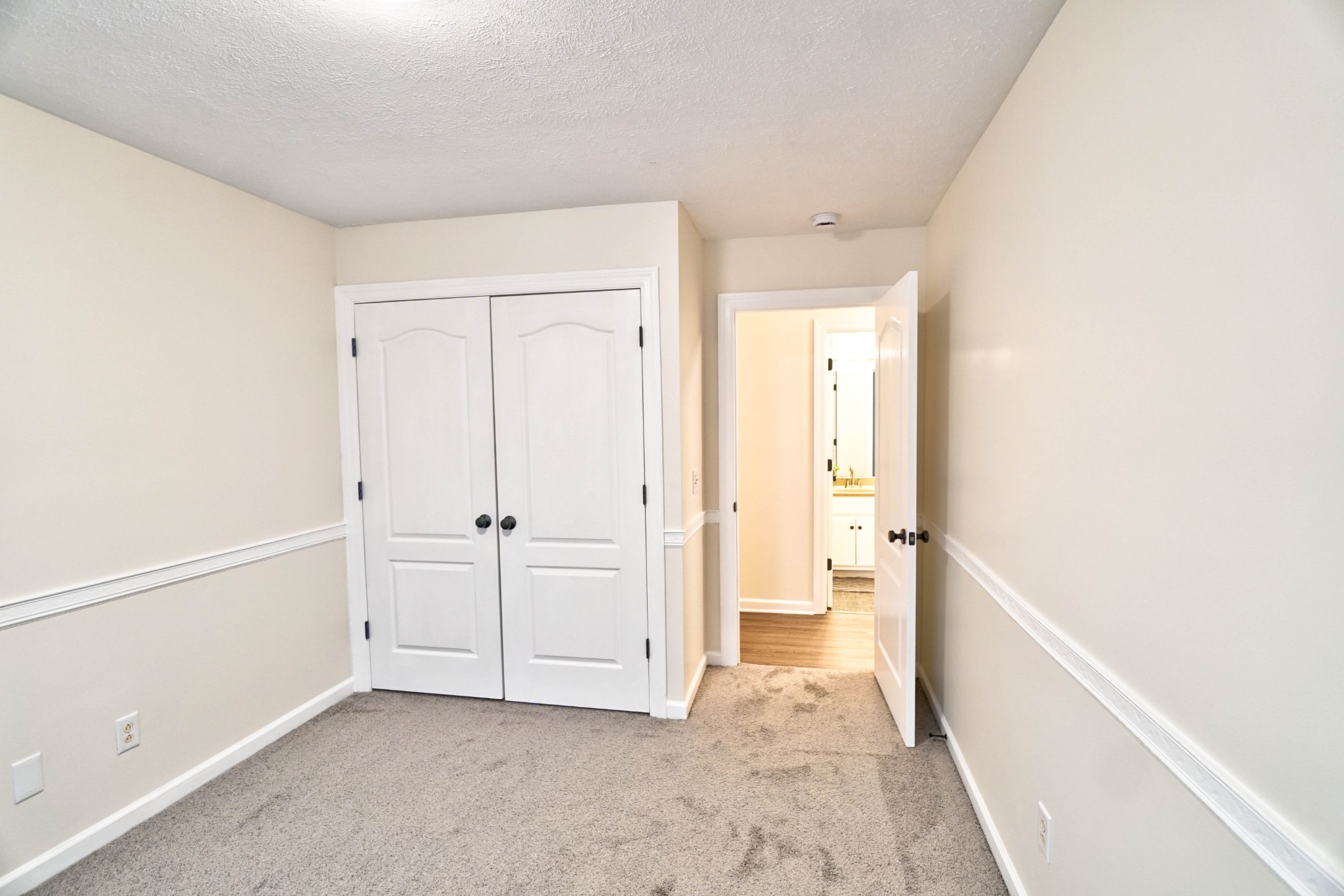 1202 Peachtree St Property Photo 16