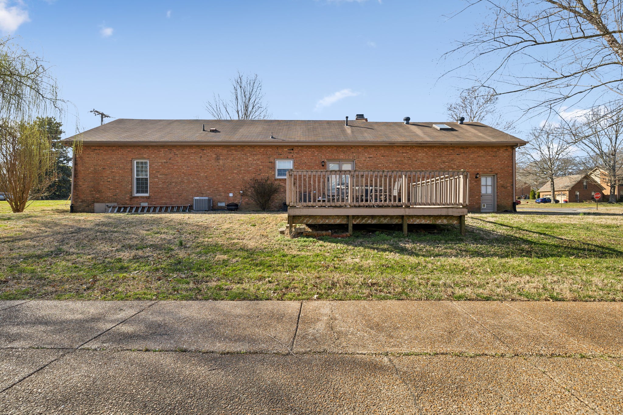 209 Connie Dr Property Photo 36