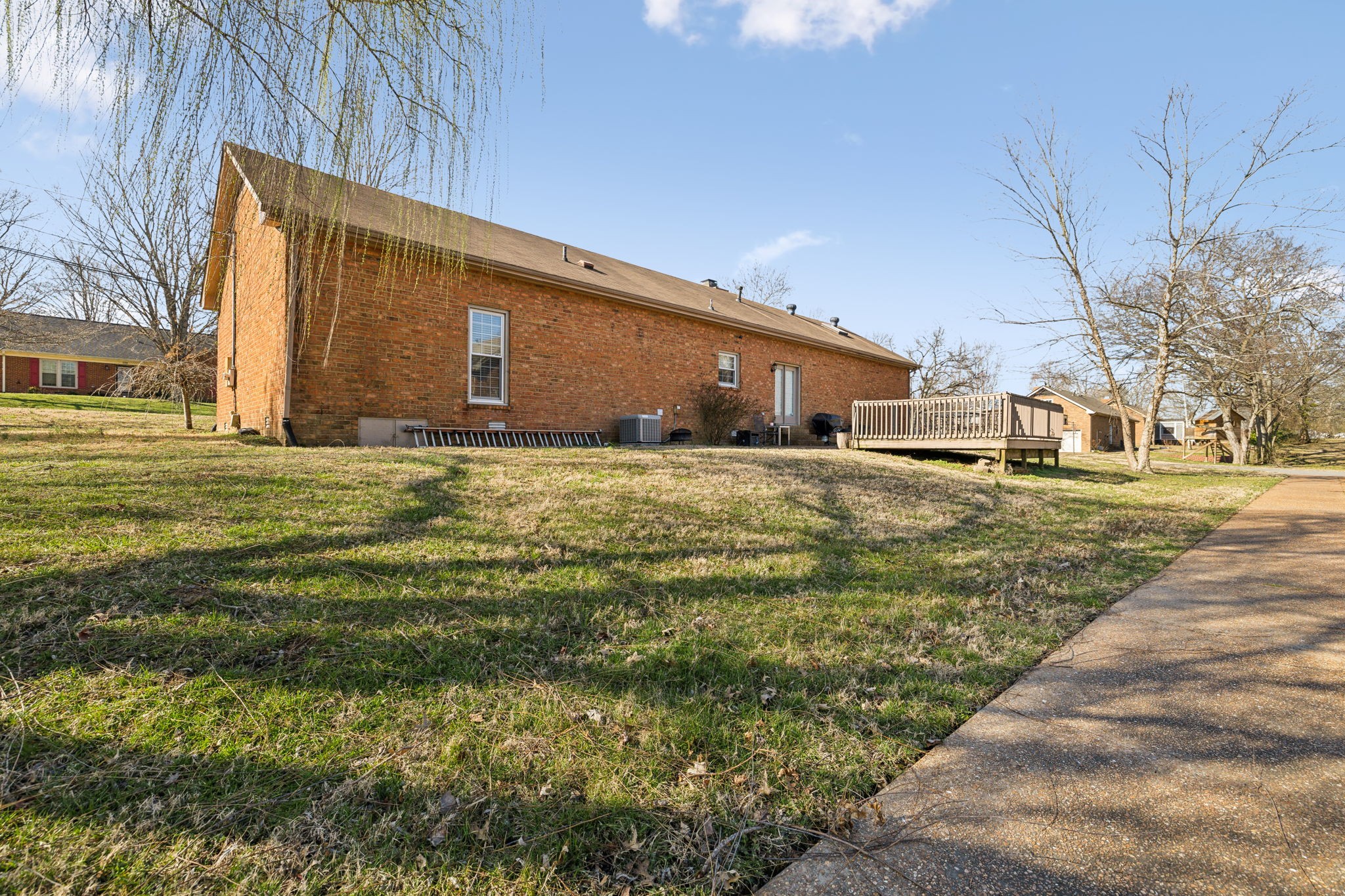 209 Connie Dr Property Photo 37