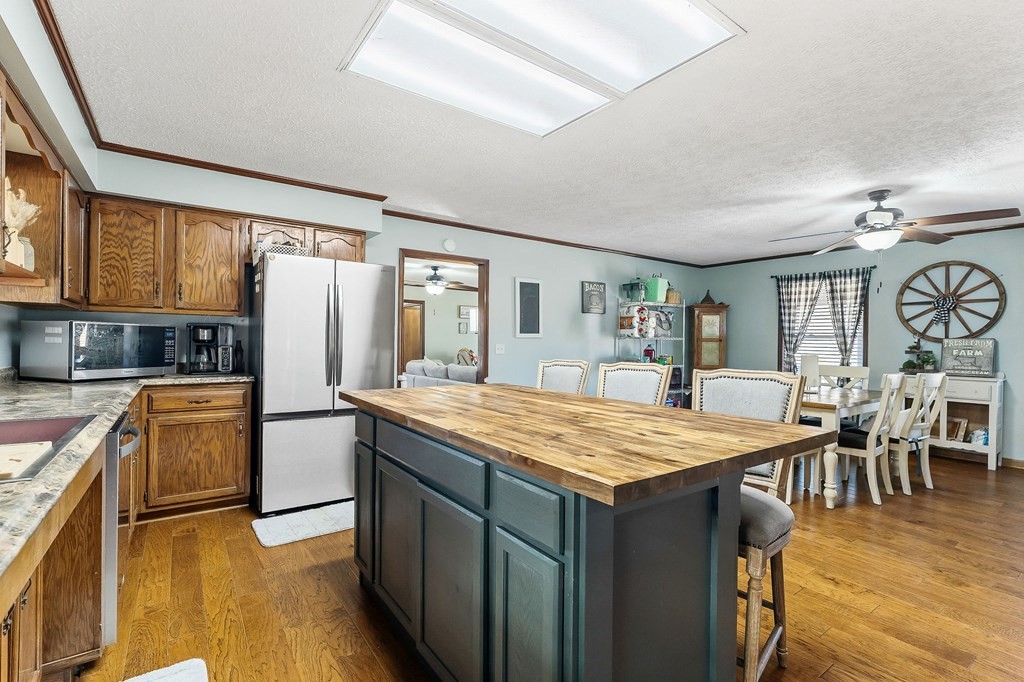 110 Old 136 Rd Property Photo 16