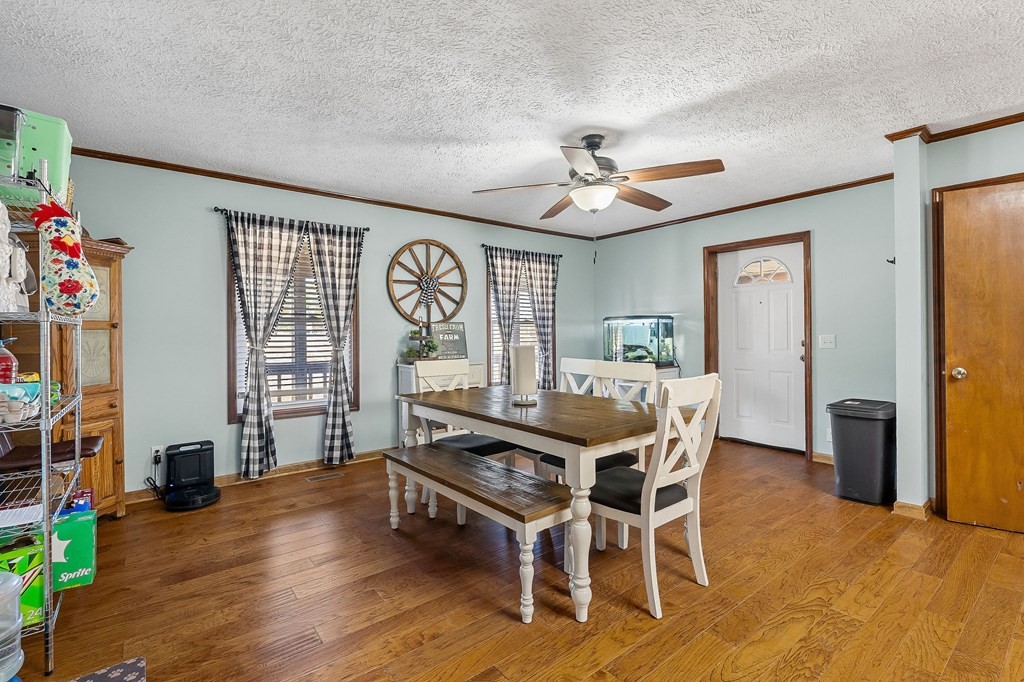 110 Old 136 Rd Property Photo 17