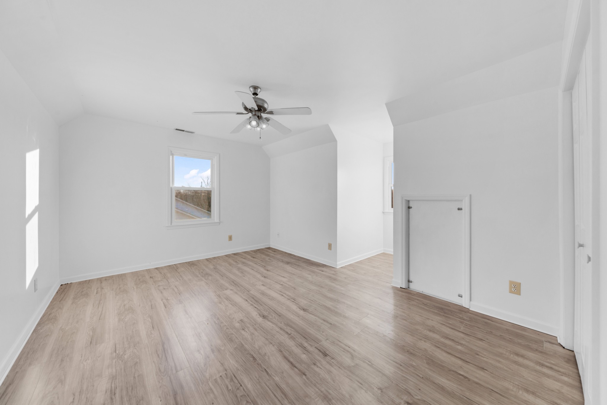 224 Willa Valley Circle Property Photo 28