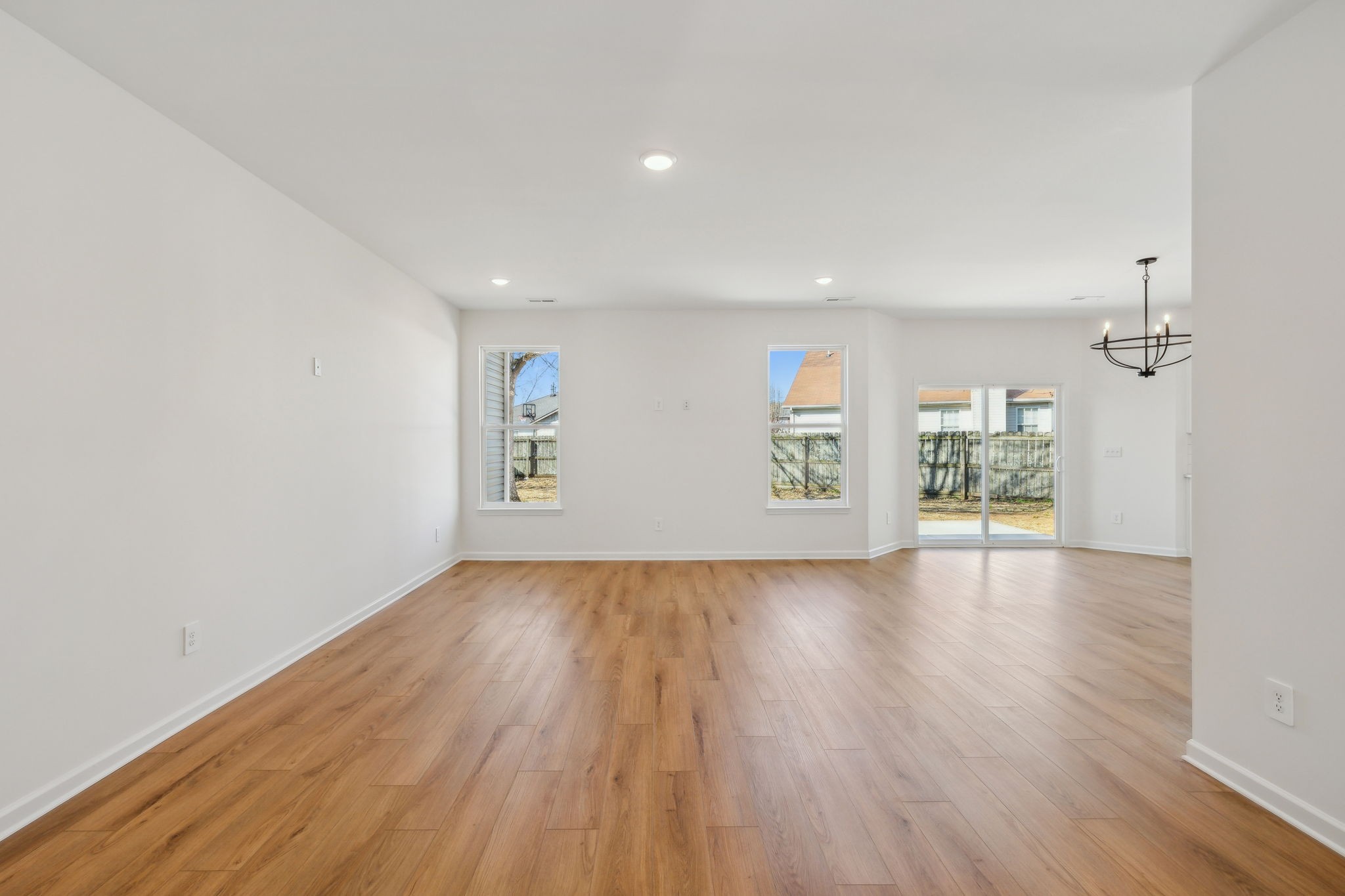 2800 Belle Meade Pl Property Photo 11