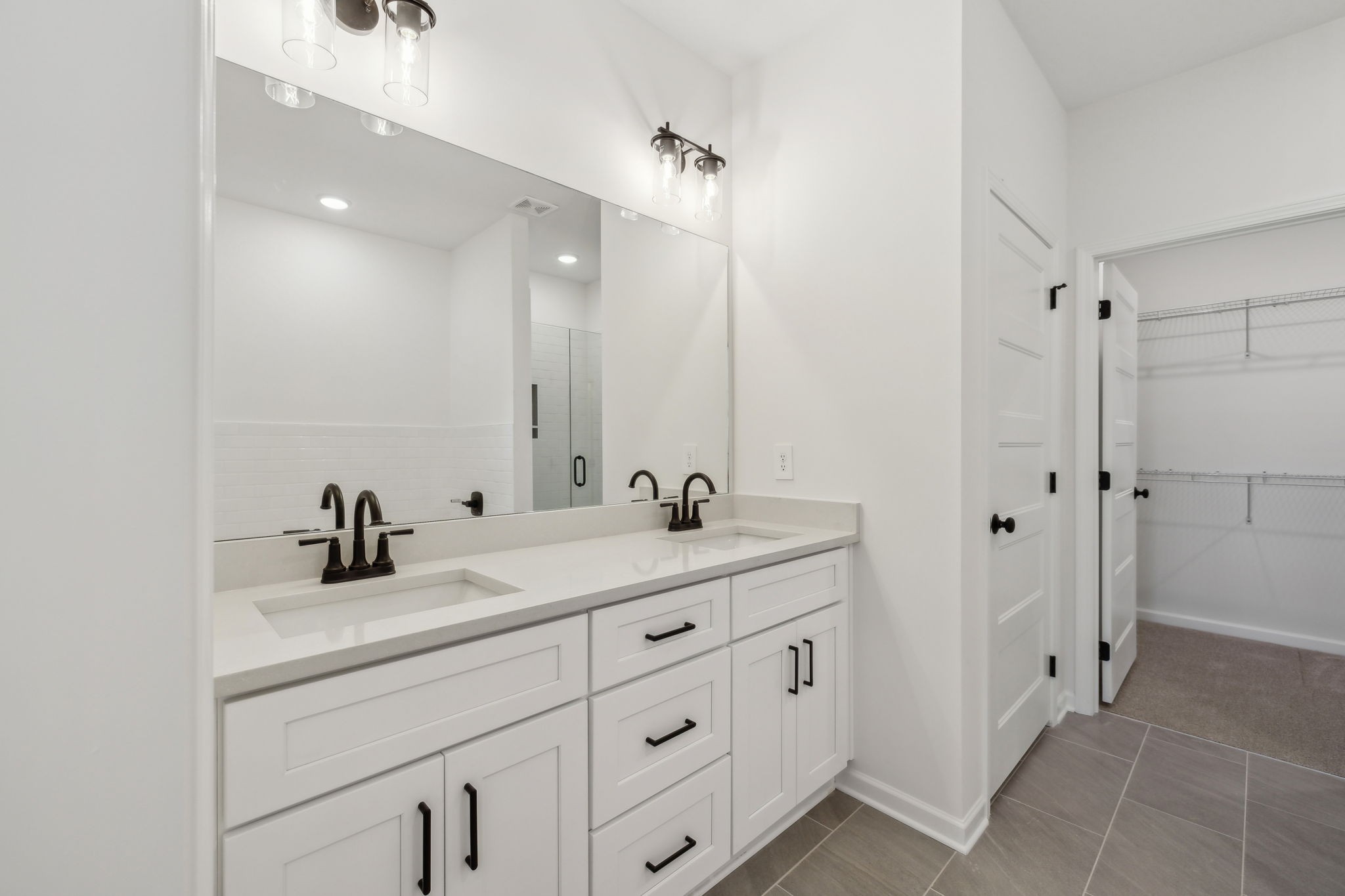 2800 Belle Meade Pl Property Photo 35