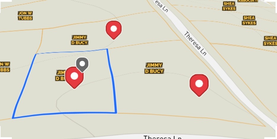 2 Theresa Ln Property Photo 3