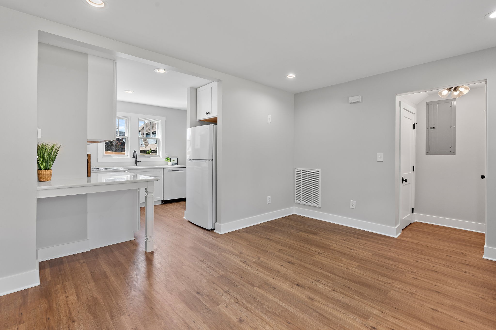 1414 Holly St Property Photo 35