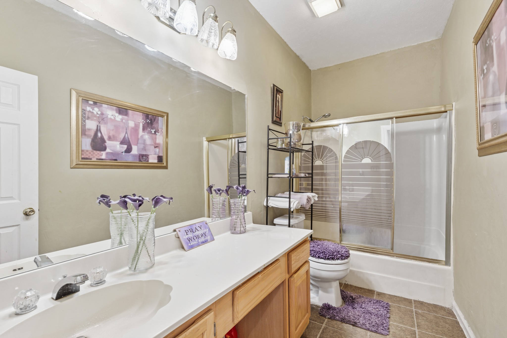 509 Eversholt Ct Property Photo 14