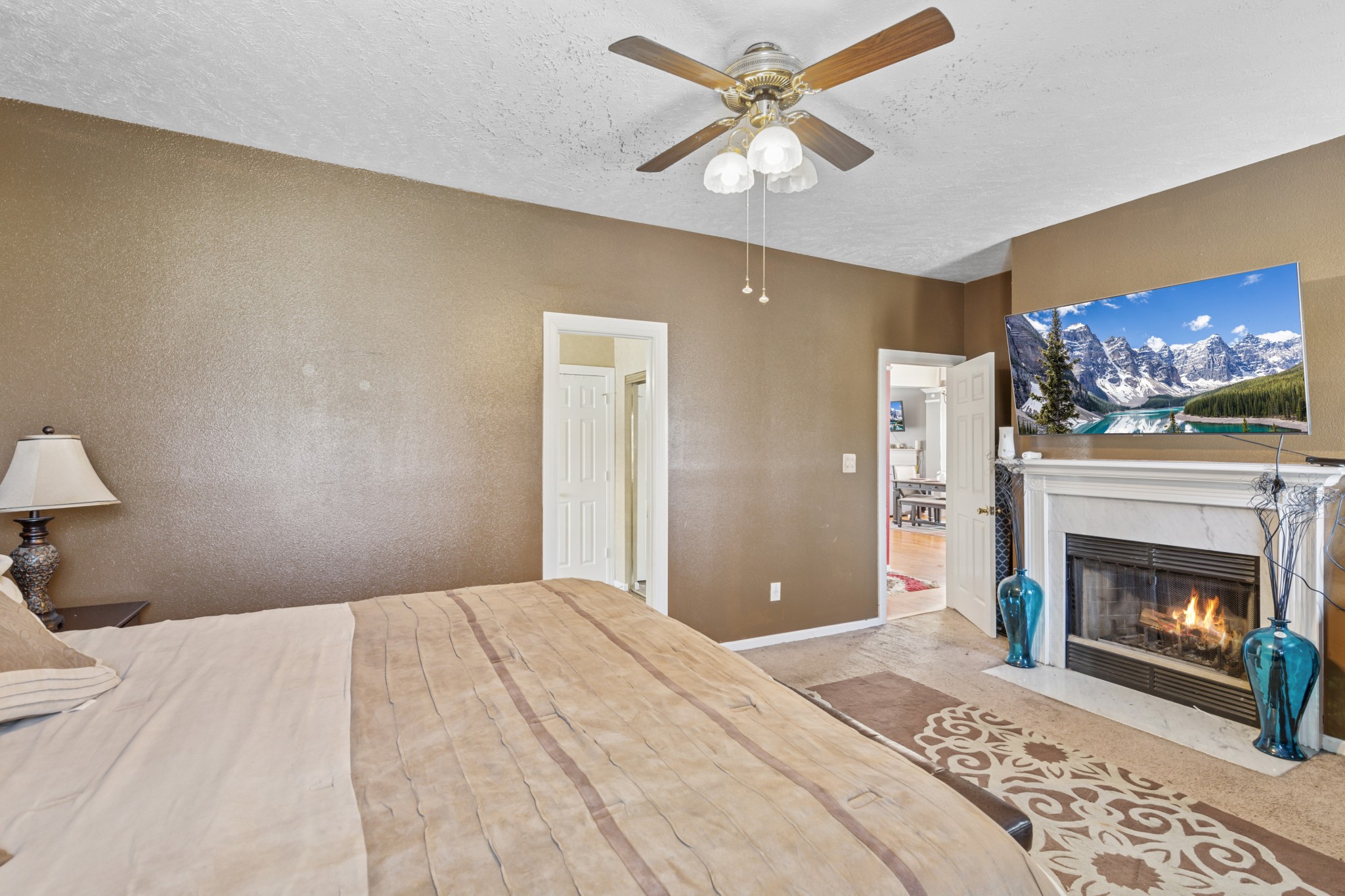 509 Eversholt Ct Property Photo 17