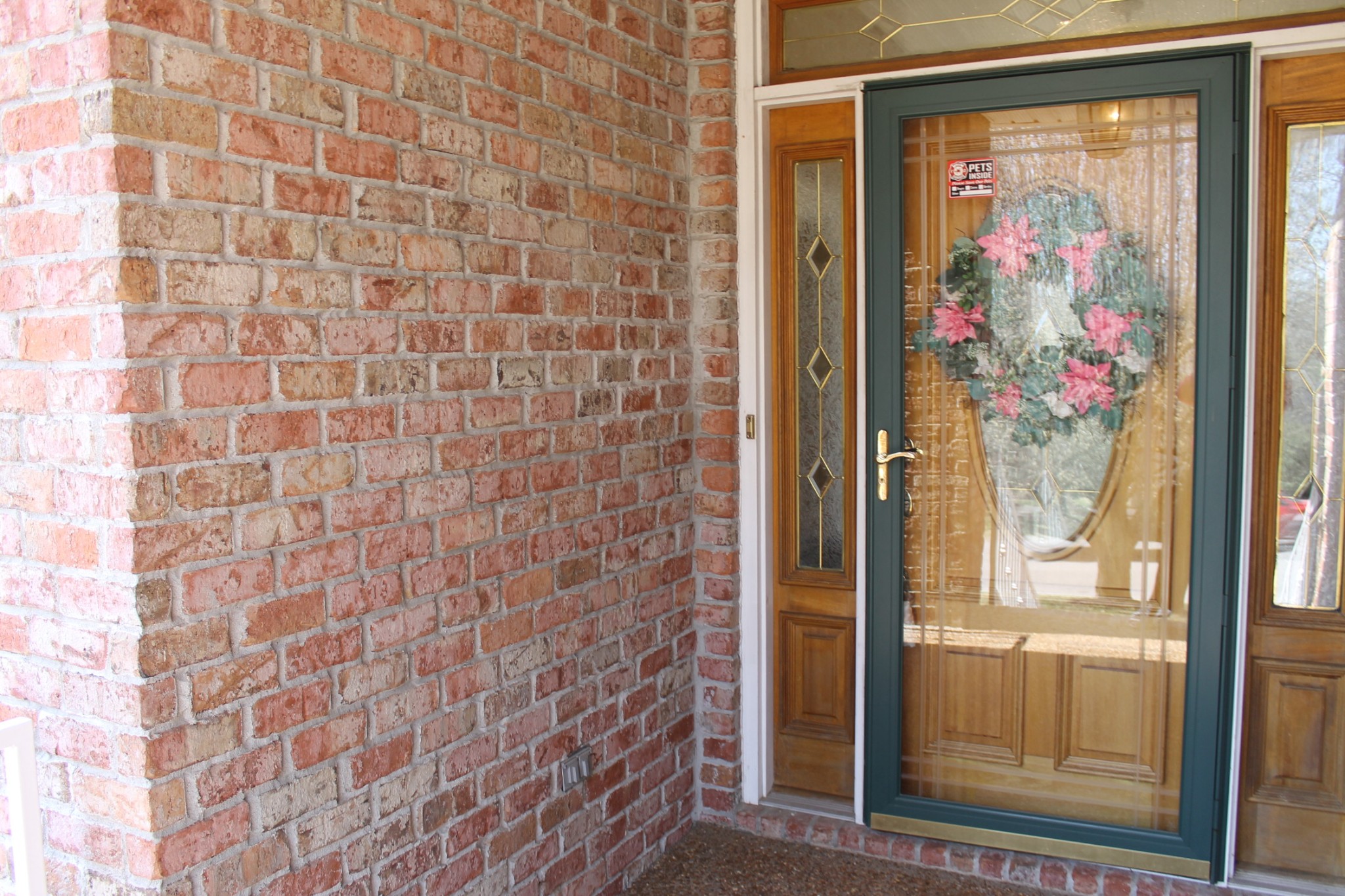 816 Loretta Dr Property Photo 4
