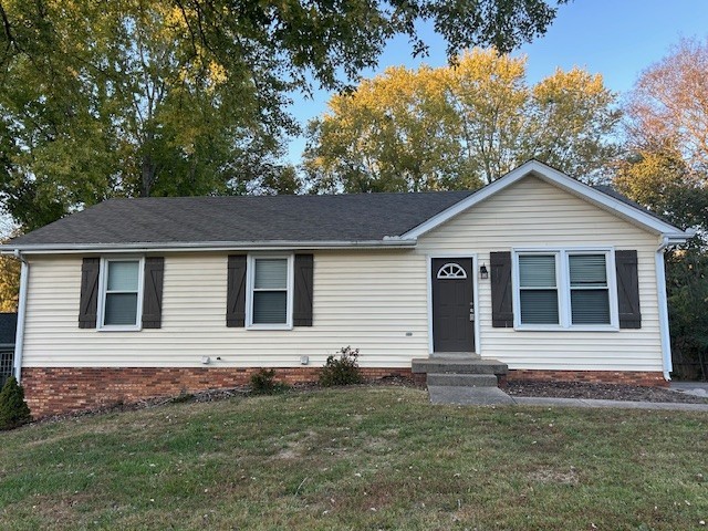 303 Grassland Dr Property Photo 2
