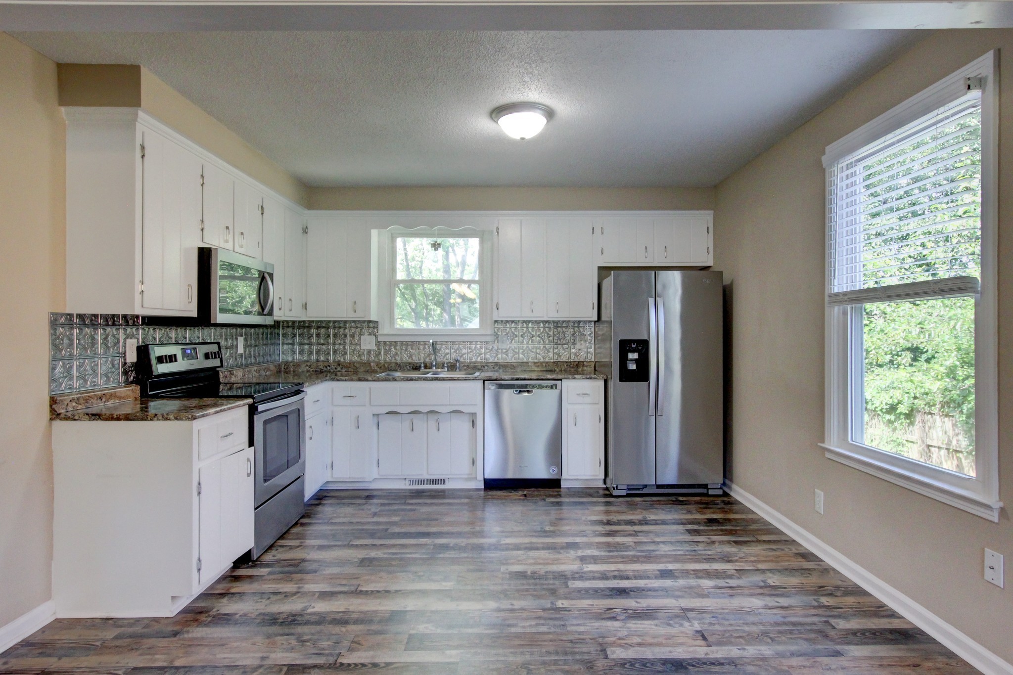 303 Grassland Dr Property Photo 15
