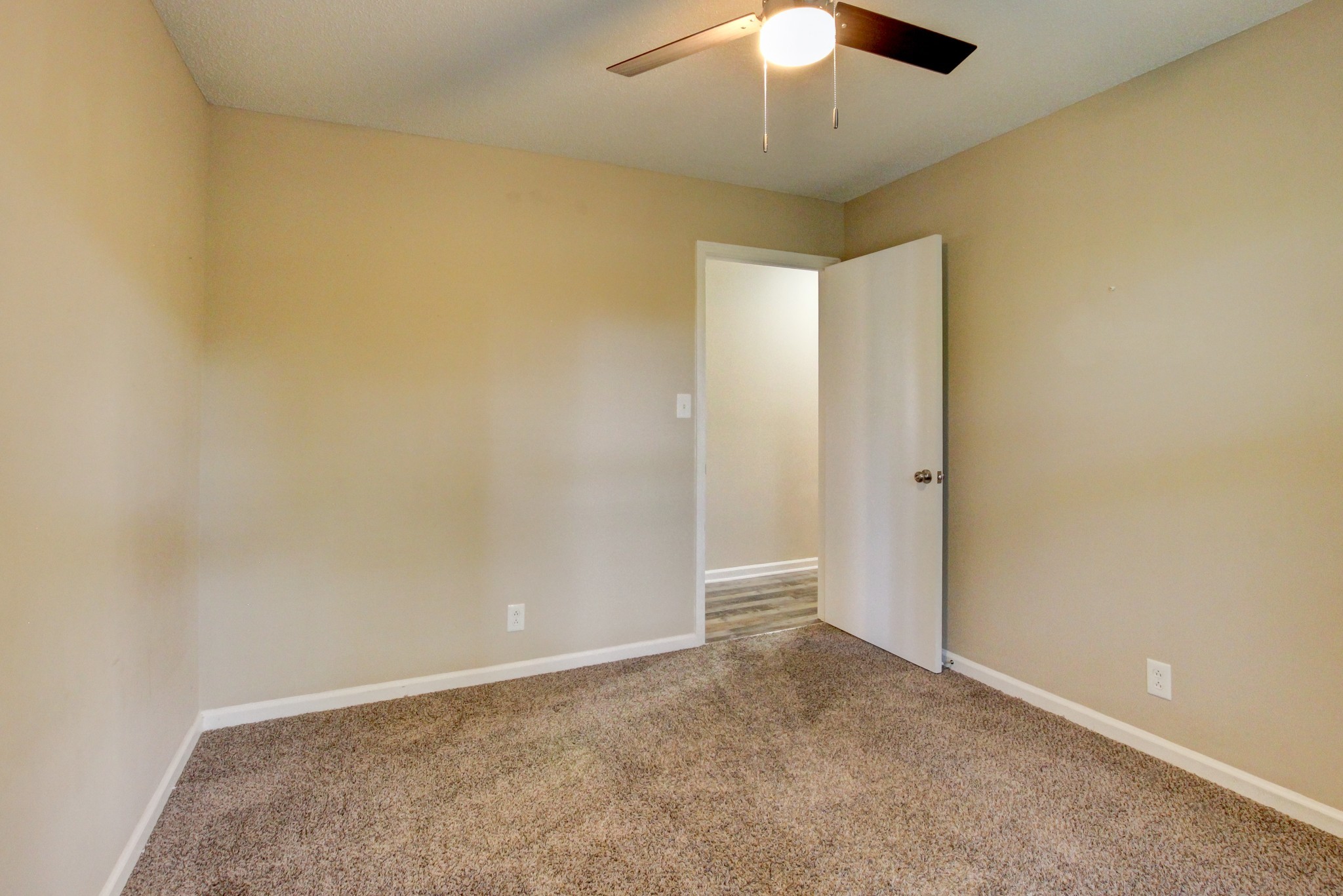 303 Grassland Dr Property Photo 21