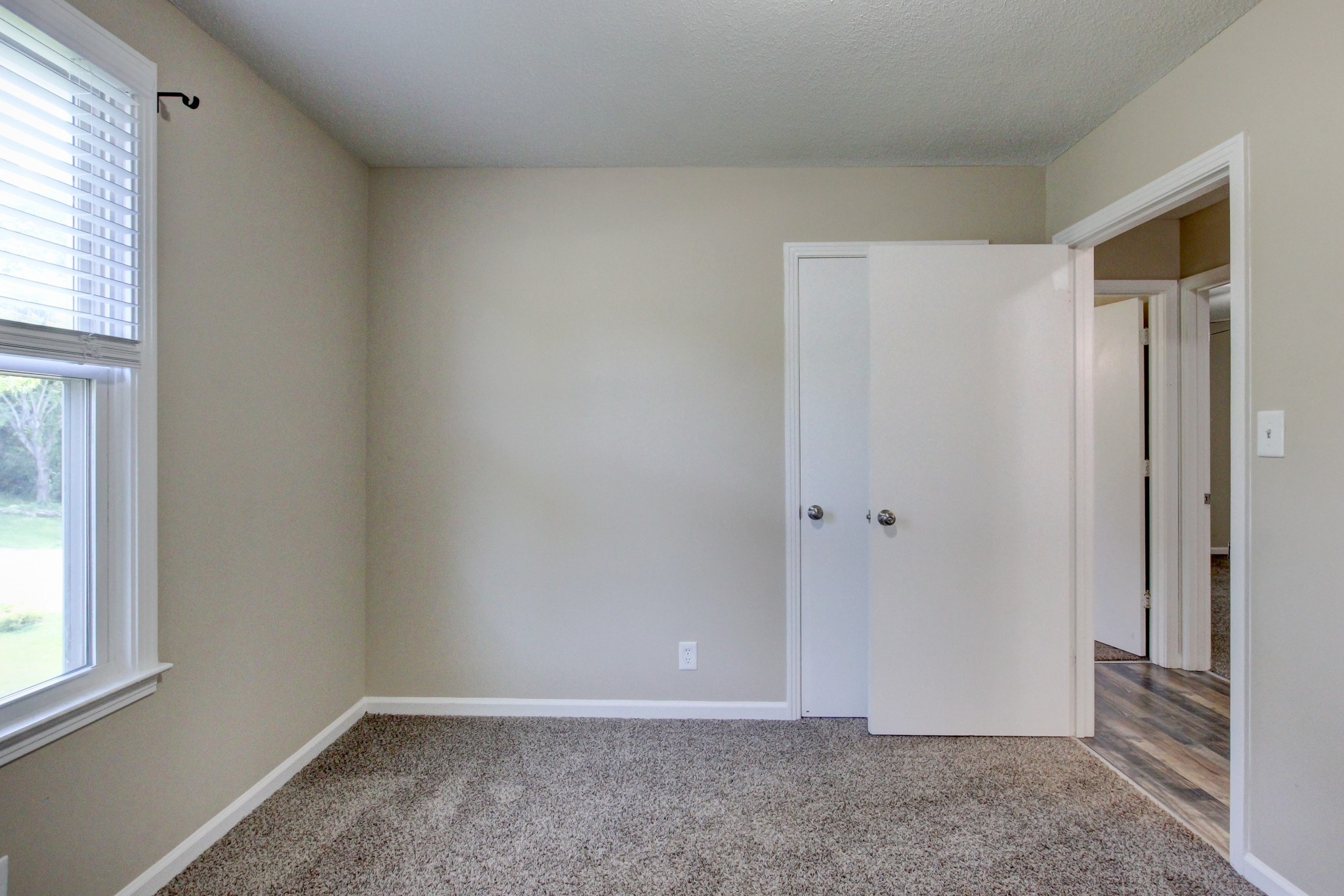303 Grassland Dr Property Photo 27
