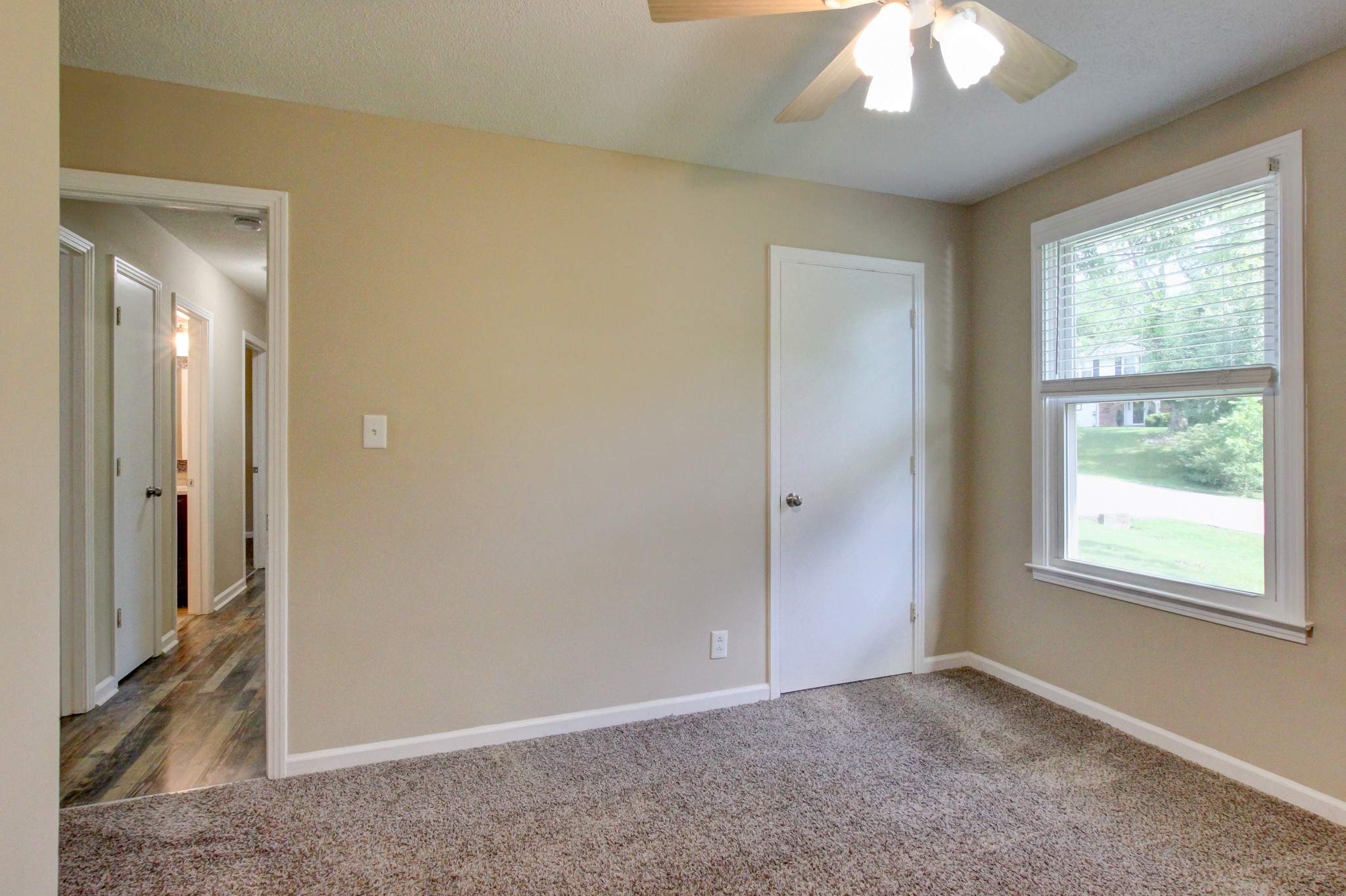 303 Grassland Dr Property Photo 32
