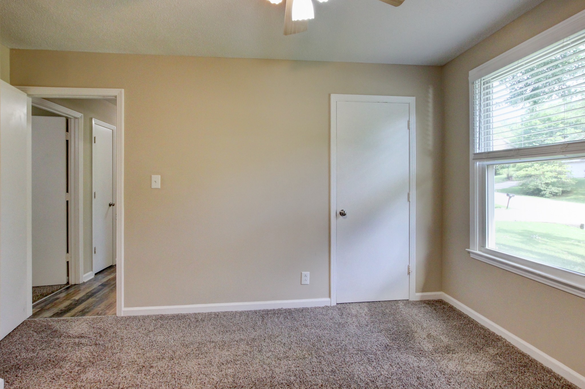 303 Grassland Dr Property Photo 33