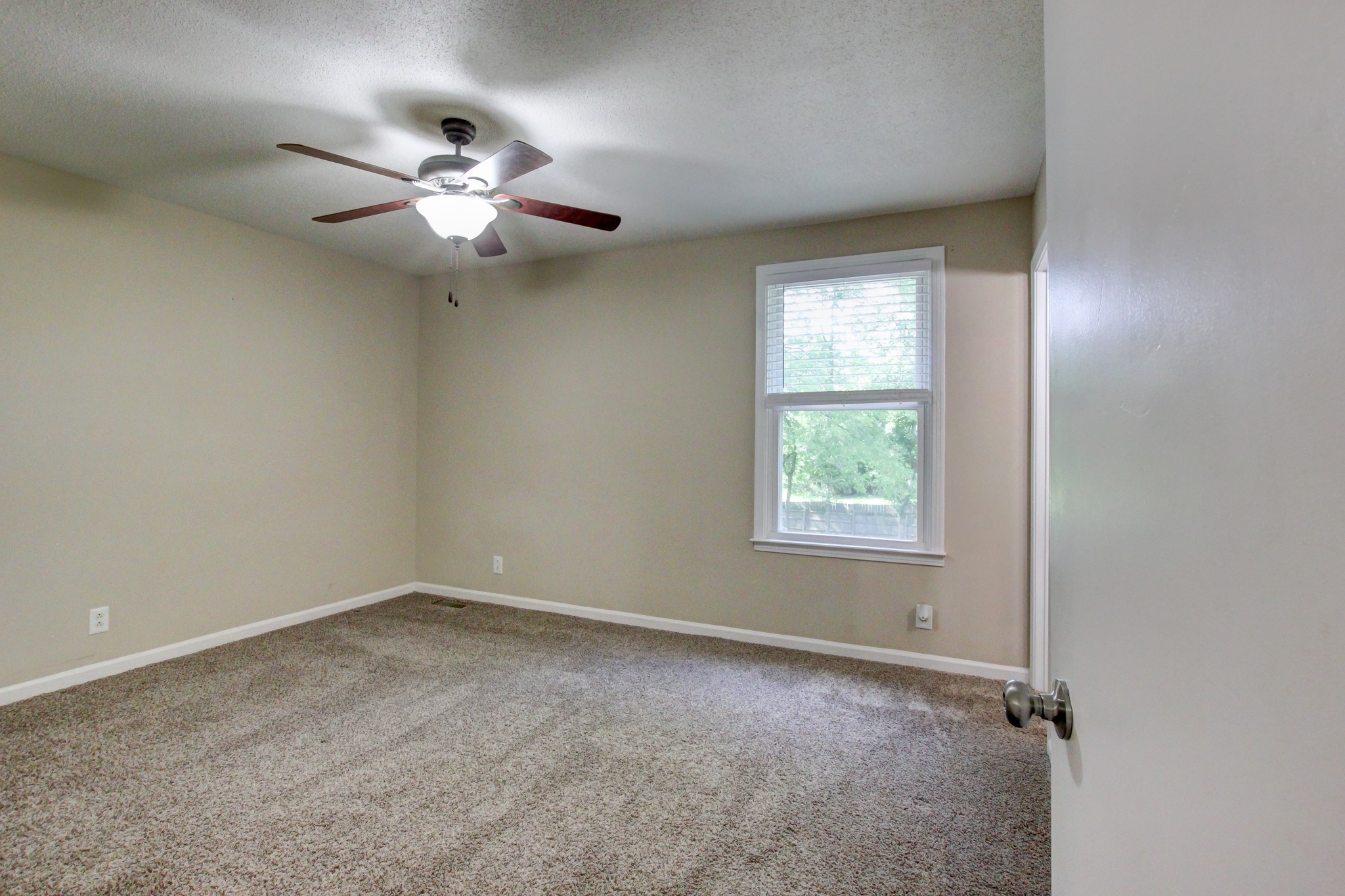 303 Grassland Dr Property Photo 36