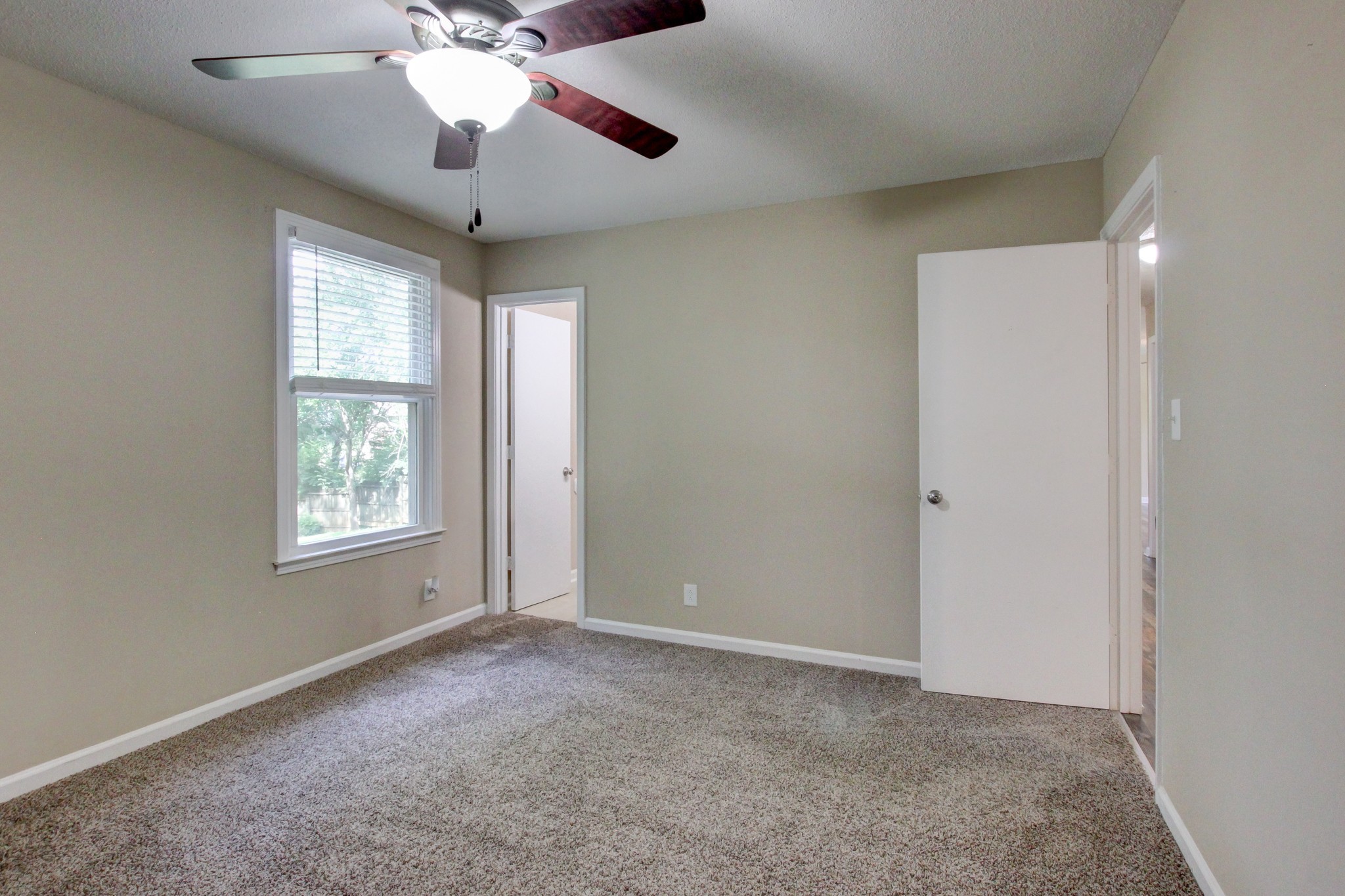 303 Grassland Dr Property Photo 39