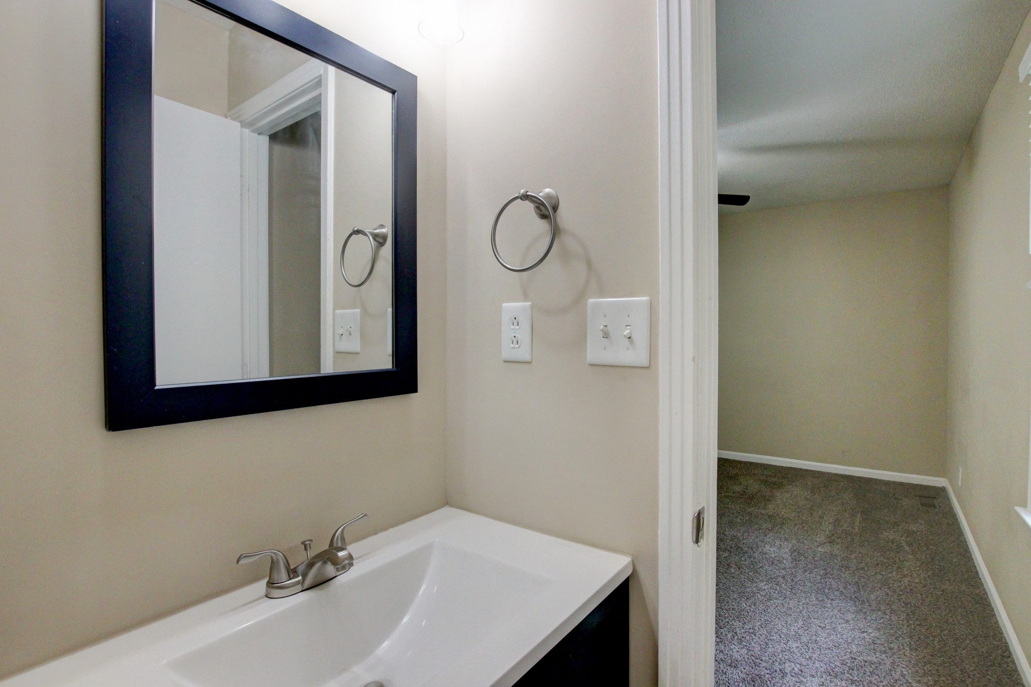 303 Grassland Dr Property Photo 42
