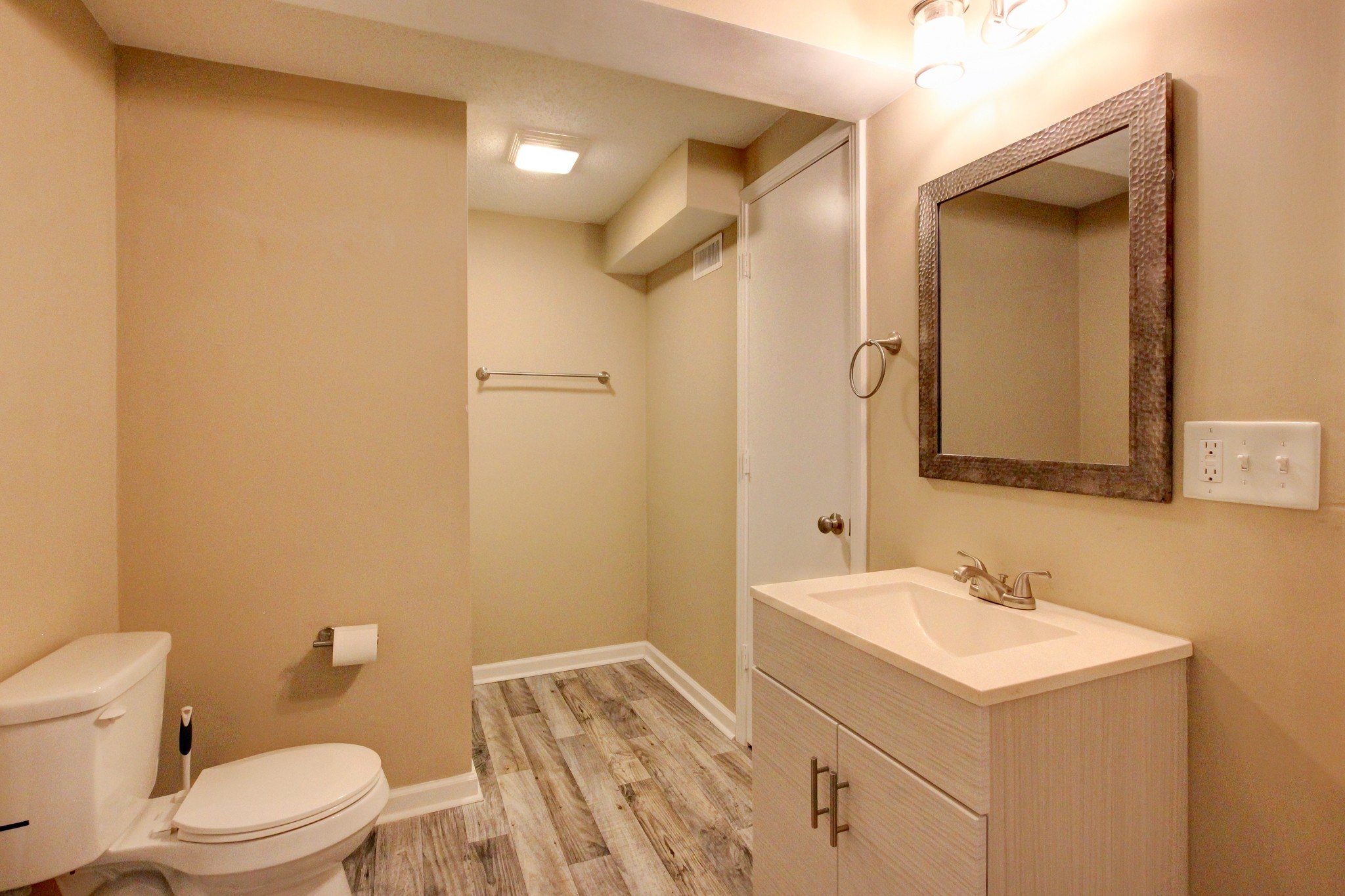 303 Grassland Dr Property Photo 47