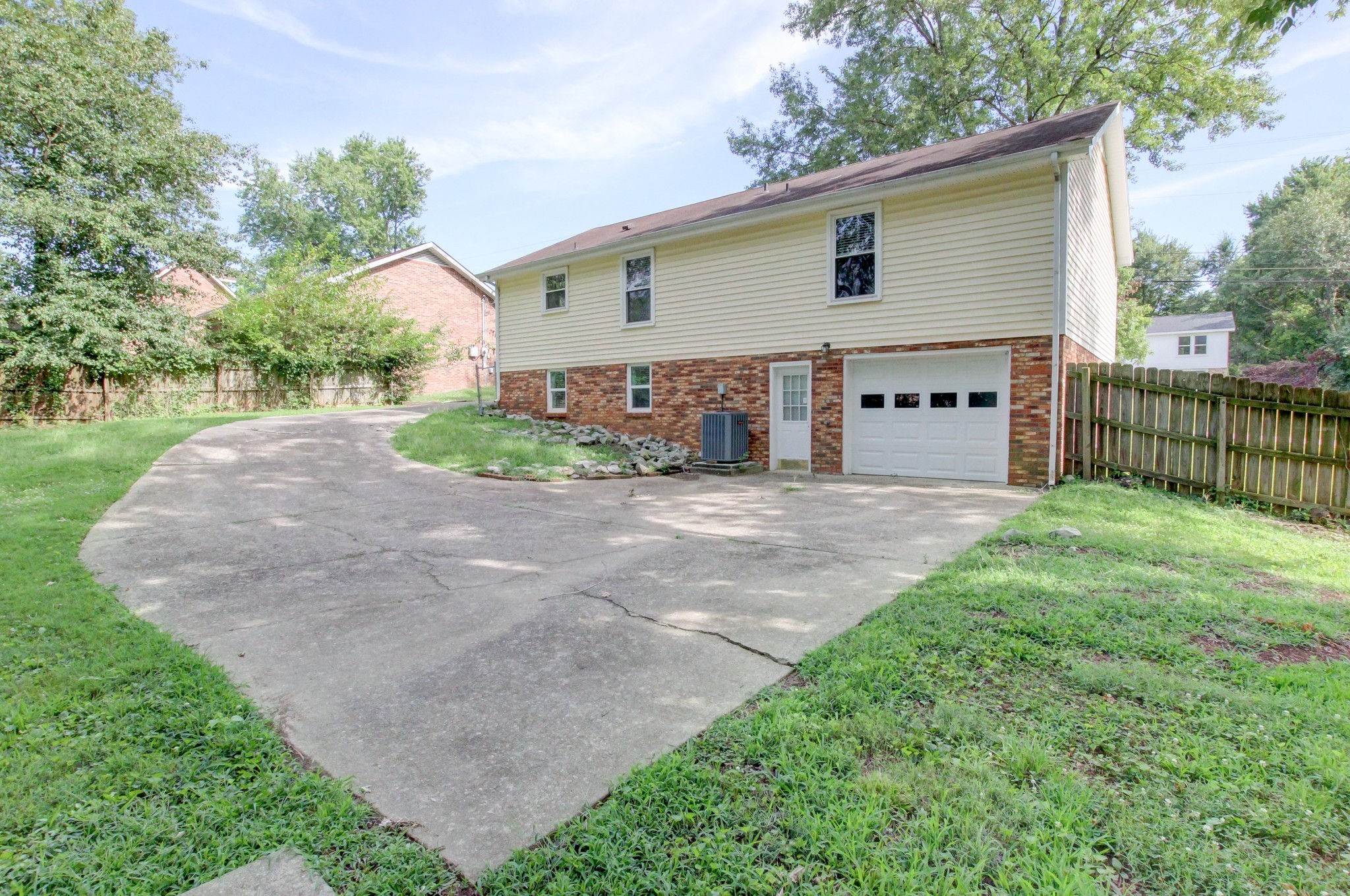 303 Grassland Dr Property Photo 53