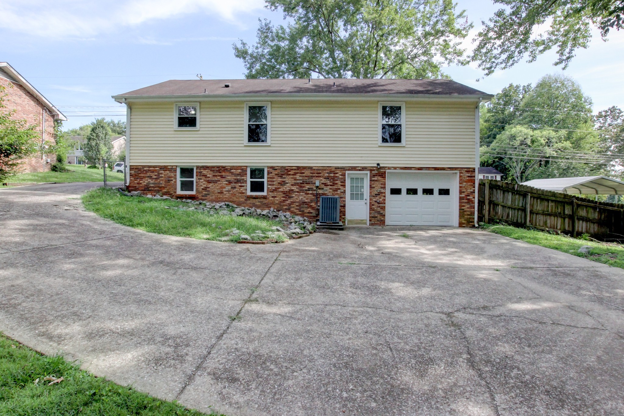 303 Grassland Dr Property Photo 56