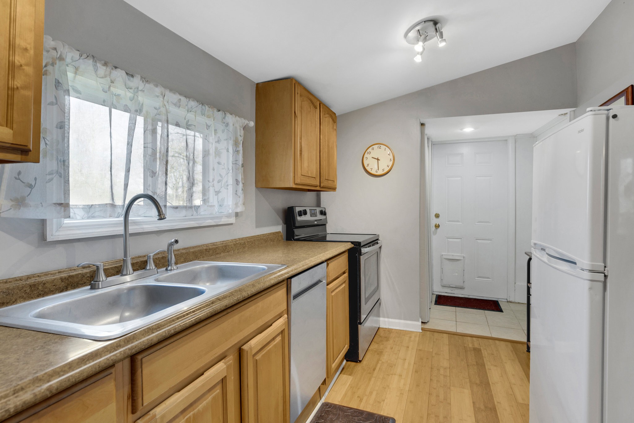 532 High St Property Photo 17