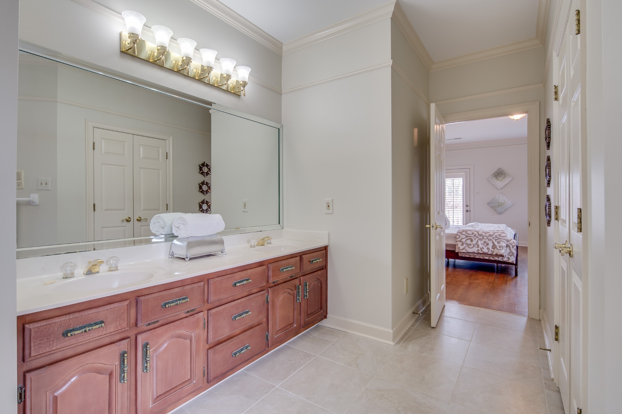 824 River Park Dr Property Photo 26