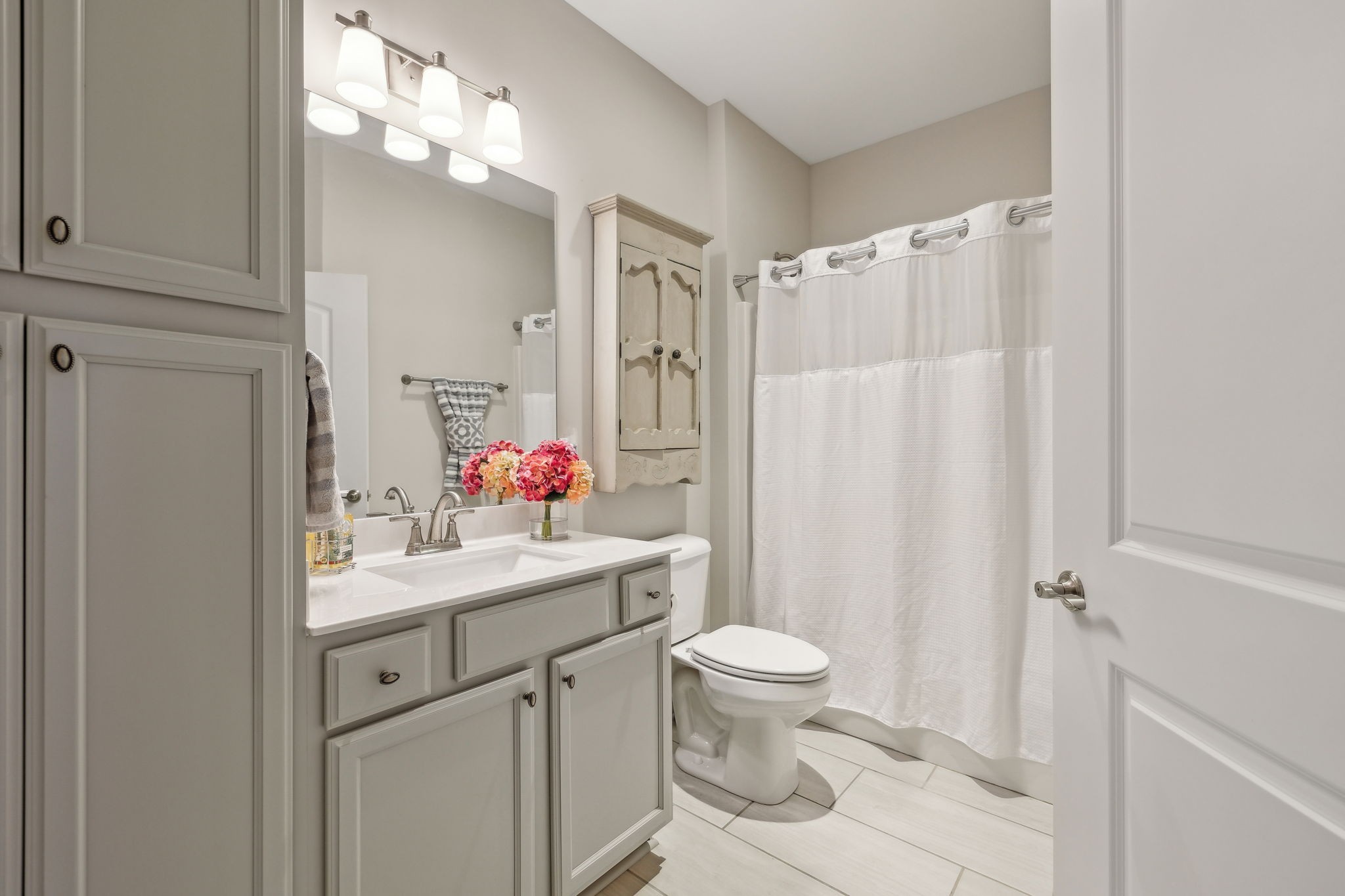 2530 Stonecenter Ln Property Photo 11