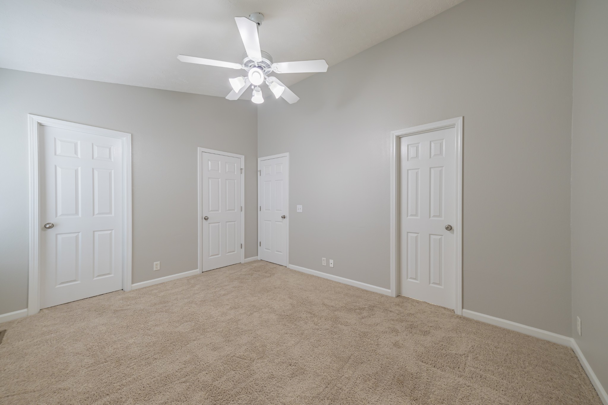 110 Wolverine Ct Property Photo 30