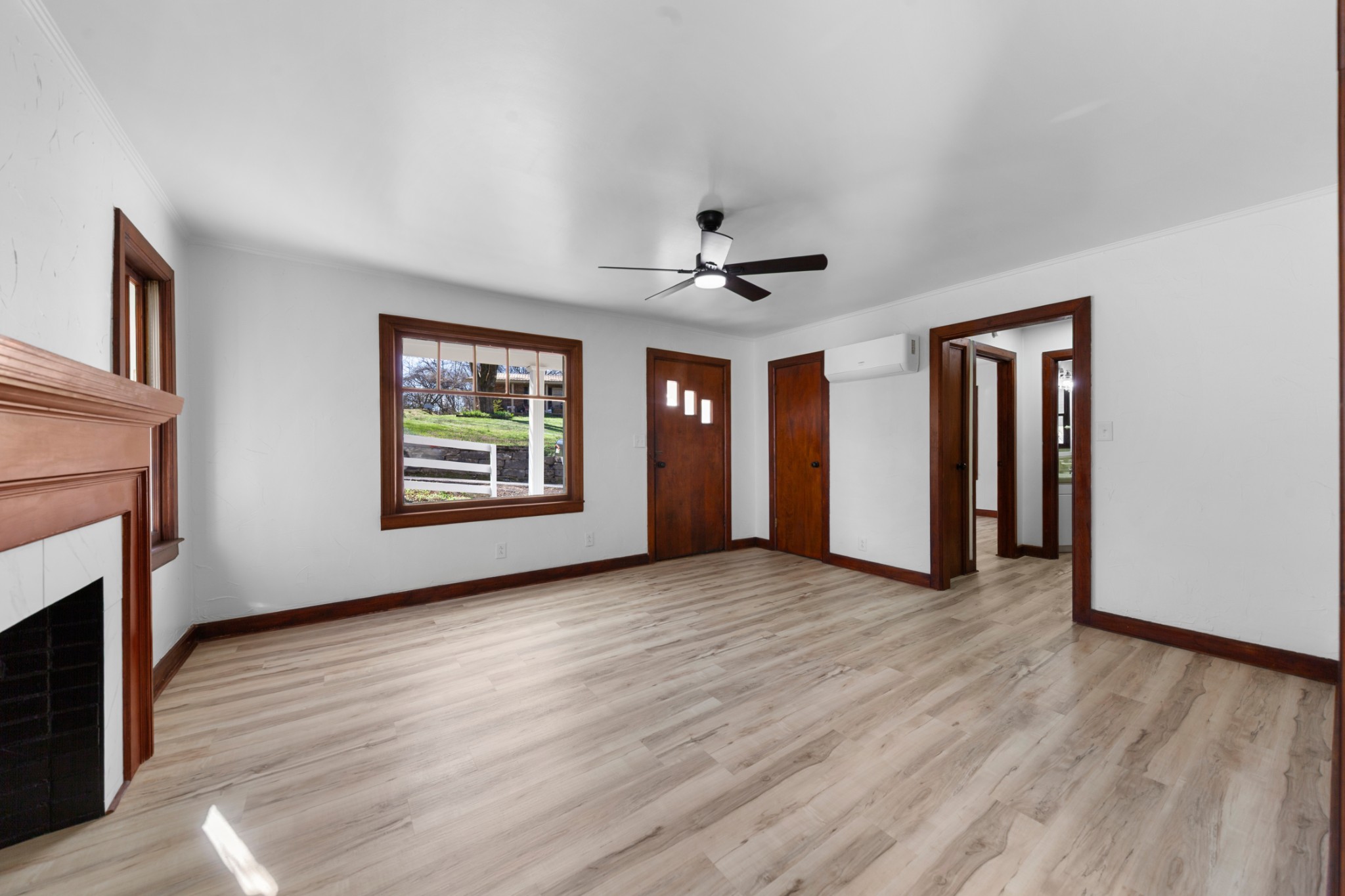 104 W Ward St Property Photo 16