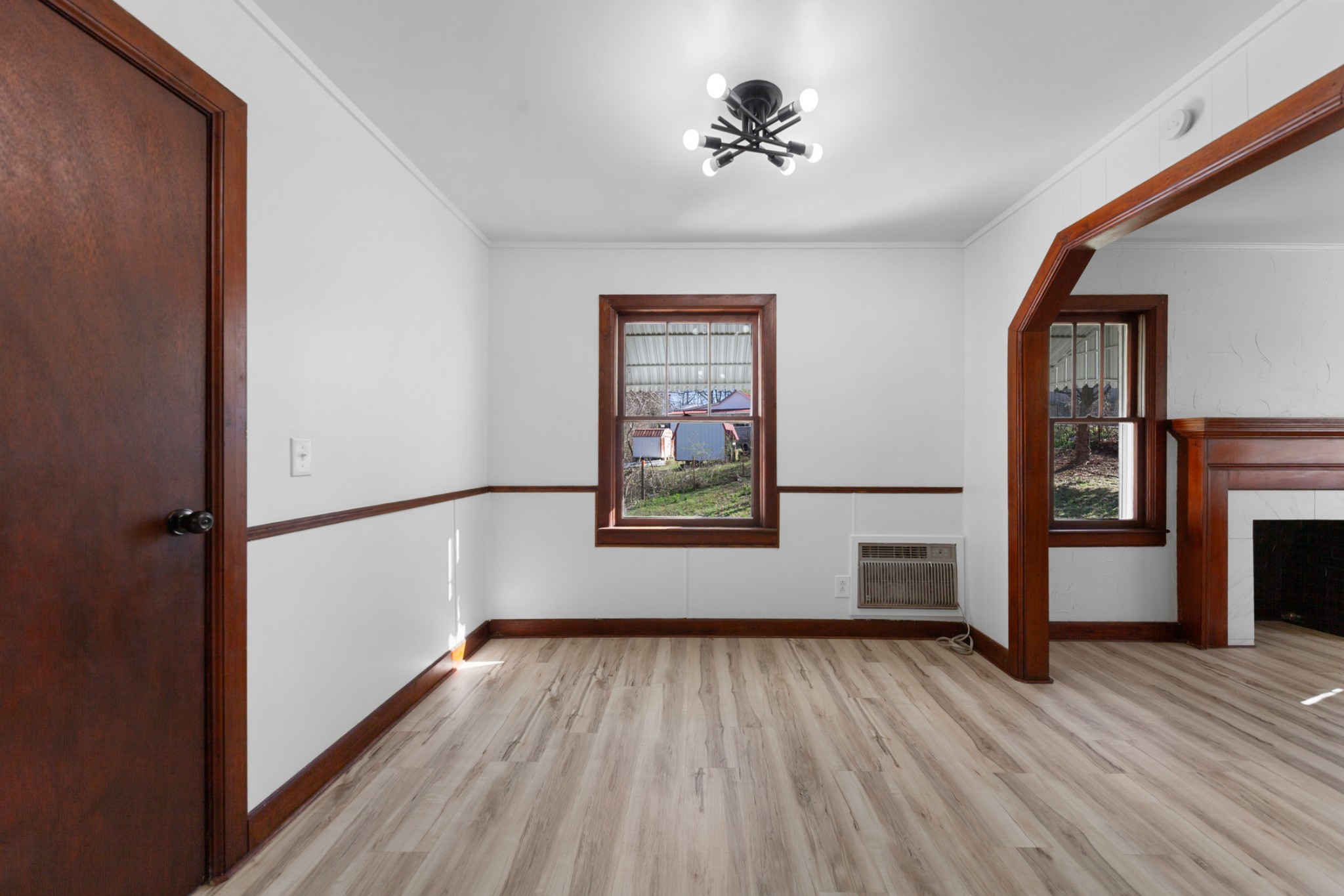 104 W Ward St Property Photo 27