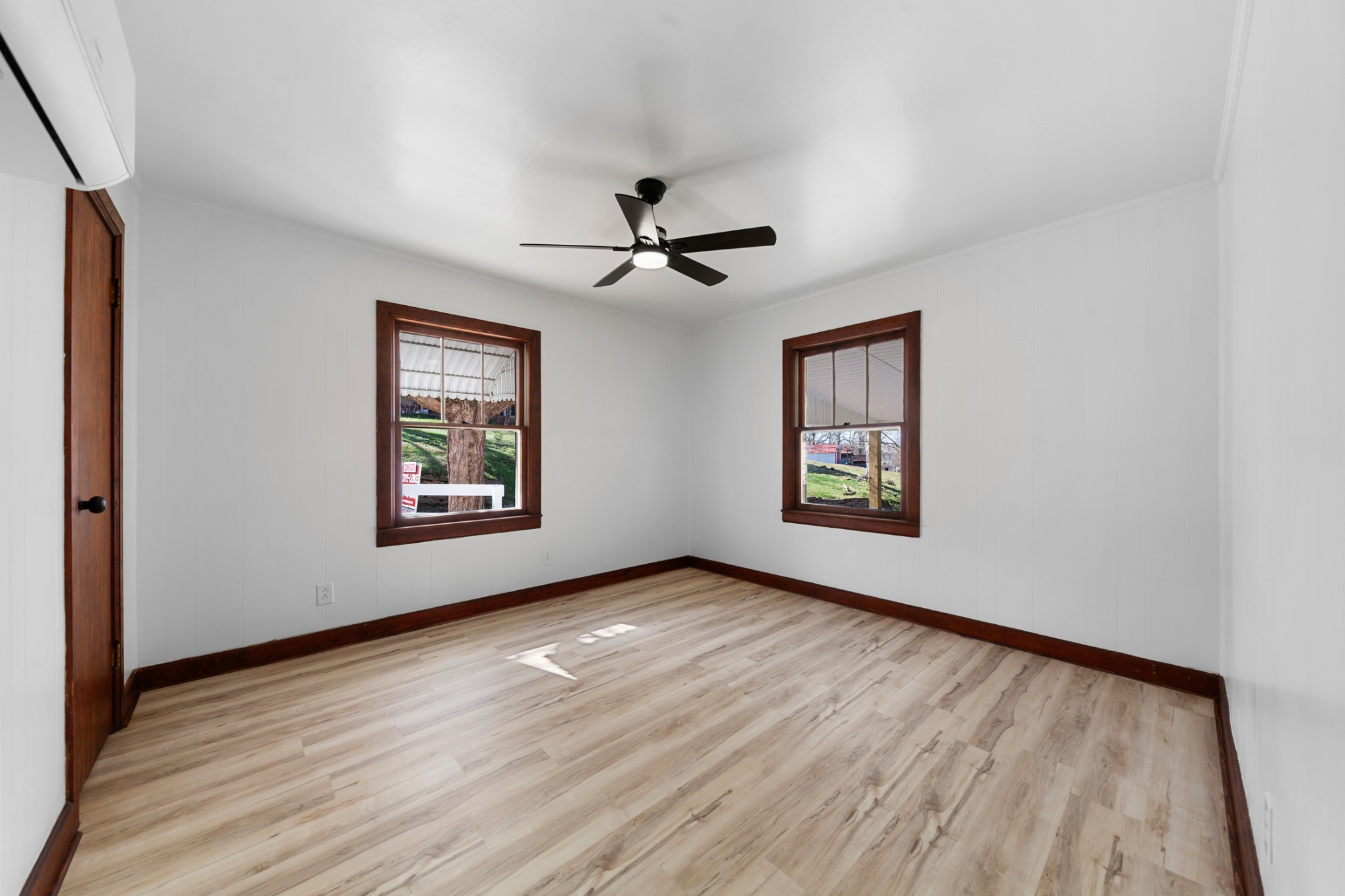 104 W Ward St Property Photo 33