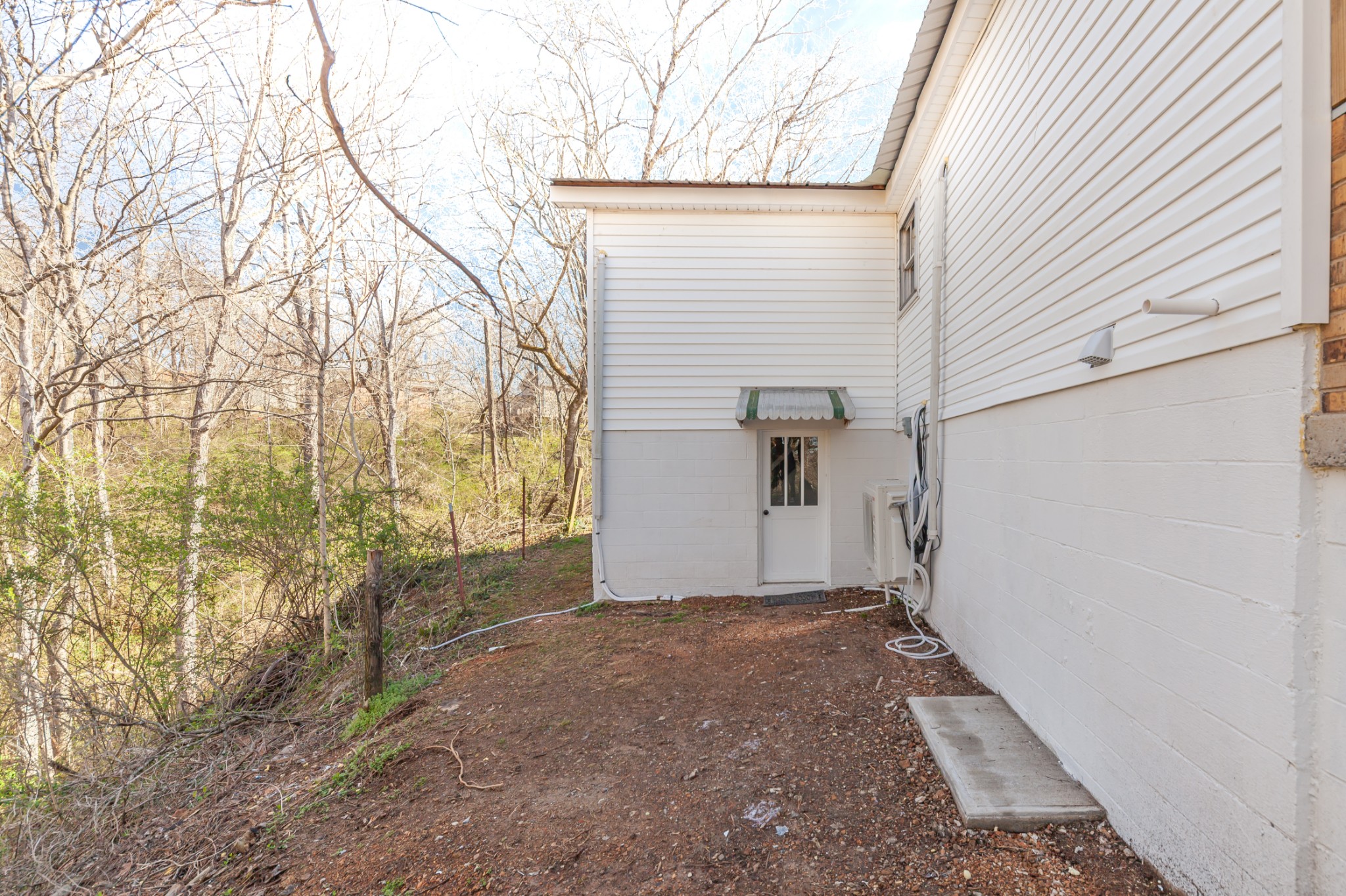 104 W Ward St Property Photo 49