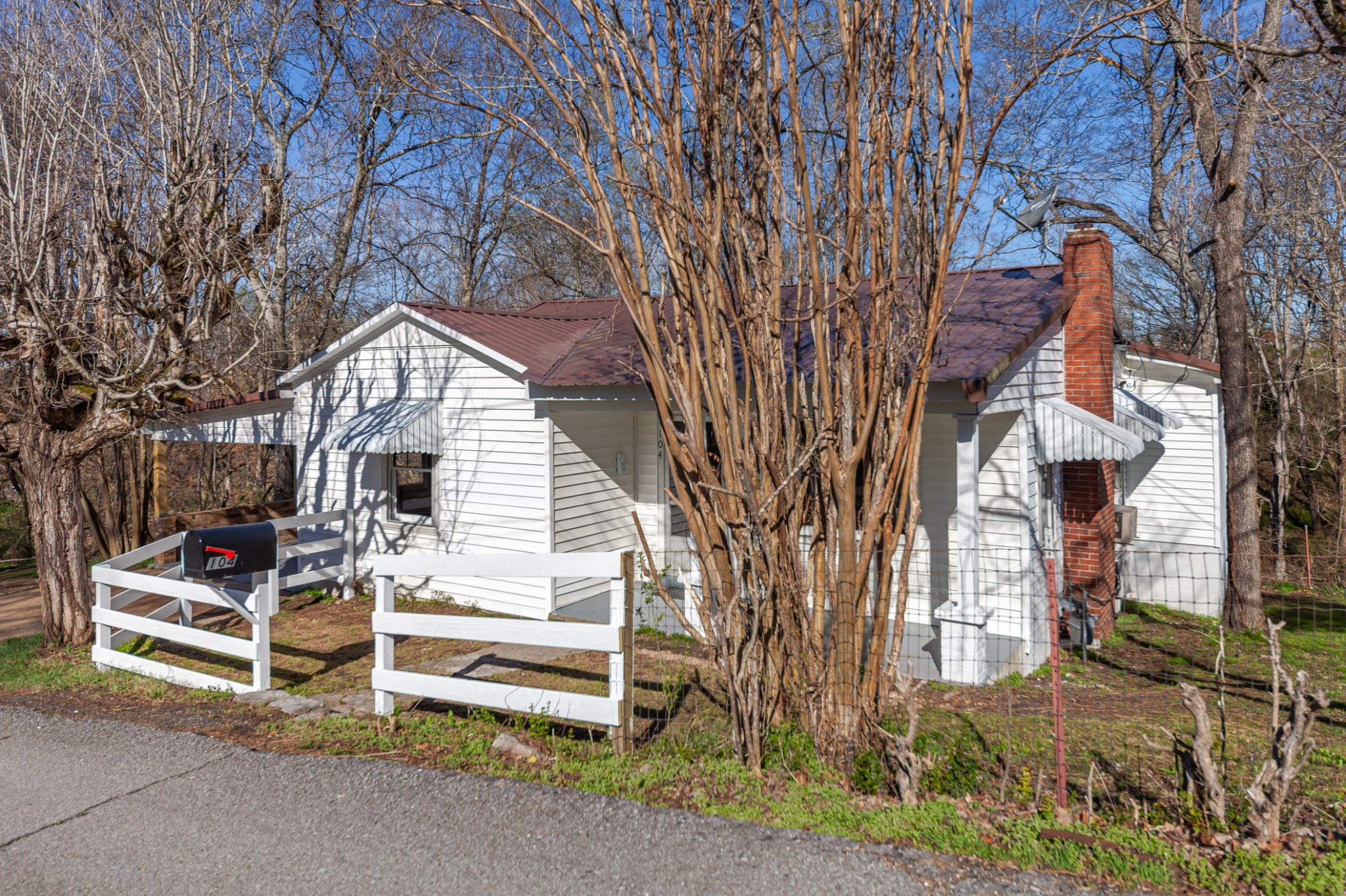 104 W Ward St Property Photo 53