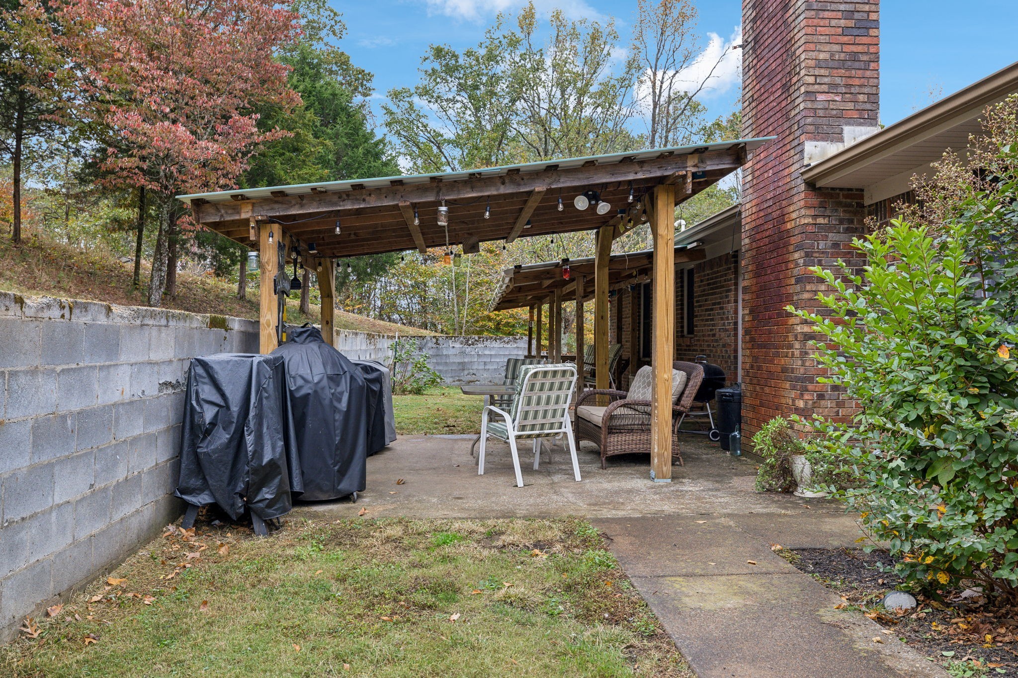 150 Cobb Ln Property Photo 42