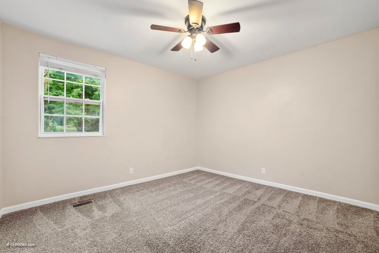 104 Jacksons Retreat Ct Property Photo 17