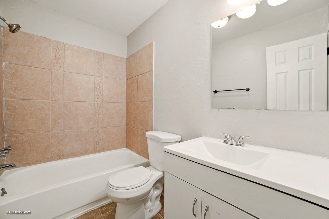 104 Jacksons Retreat Ct Property Photo 18
