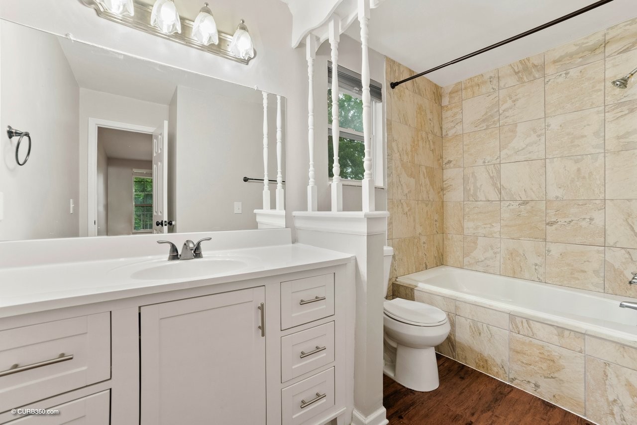 104 Jacksons Retreat Ct Property Photo 23
