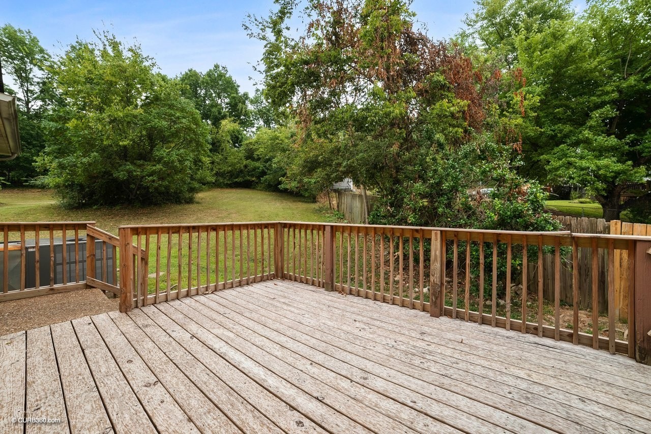 104 Jacksons Retreat Ct Property Photo 24