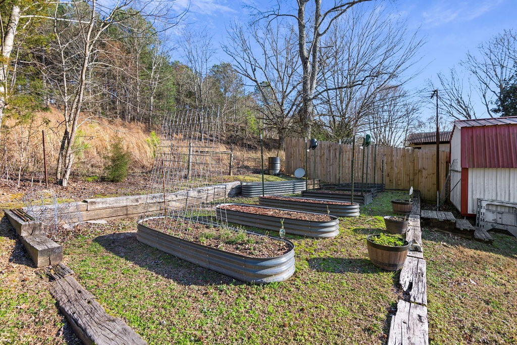 743 S Mcdonald Road Property Photo 25