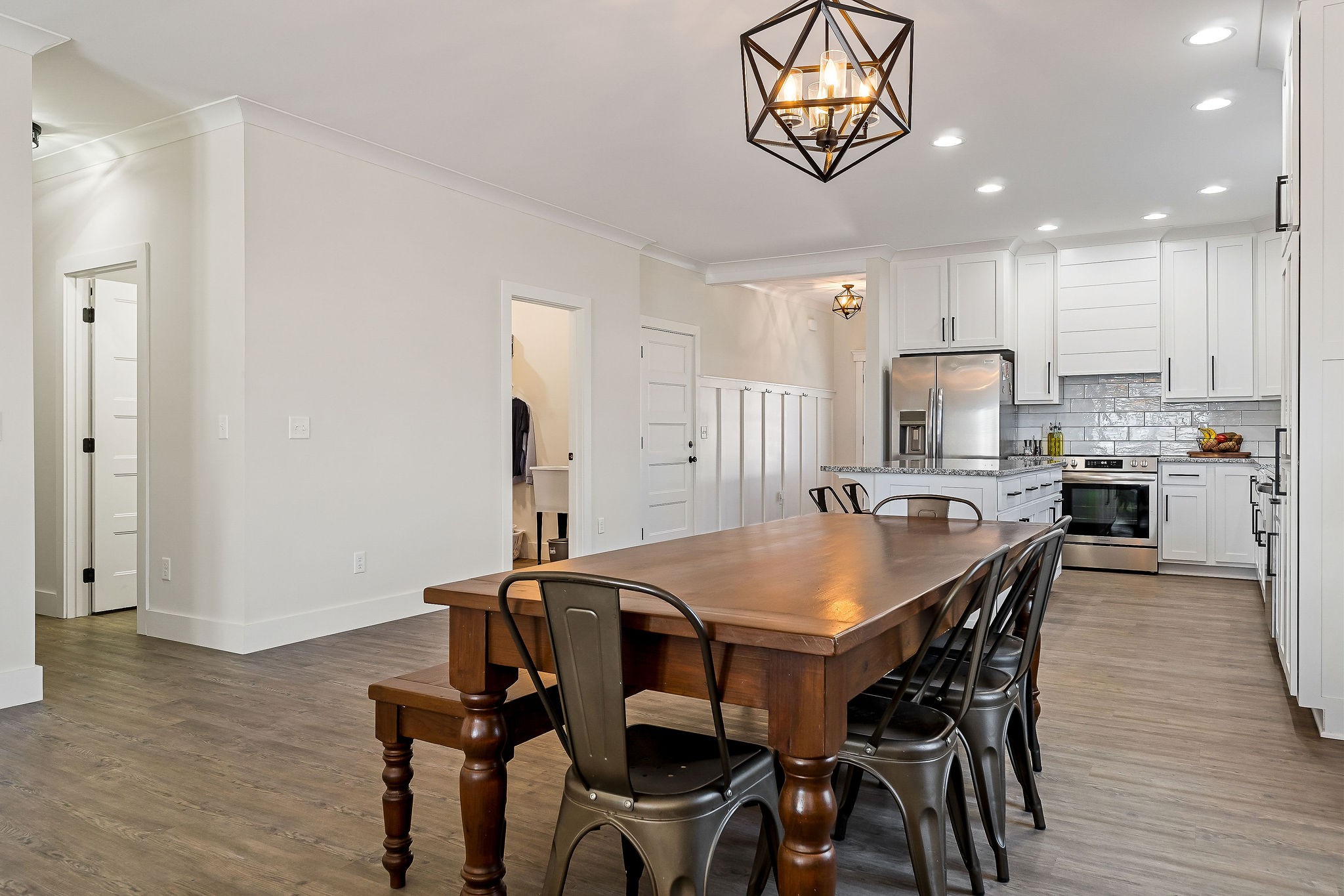 1635 Links Dr Property Photo 4
