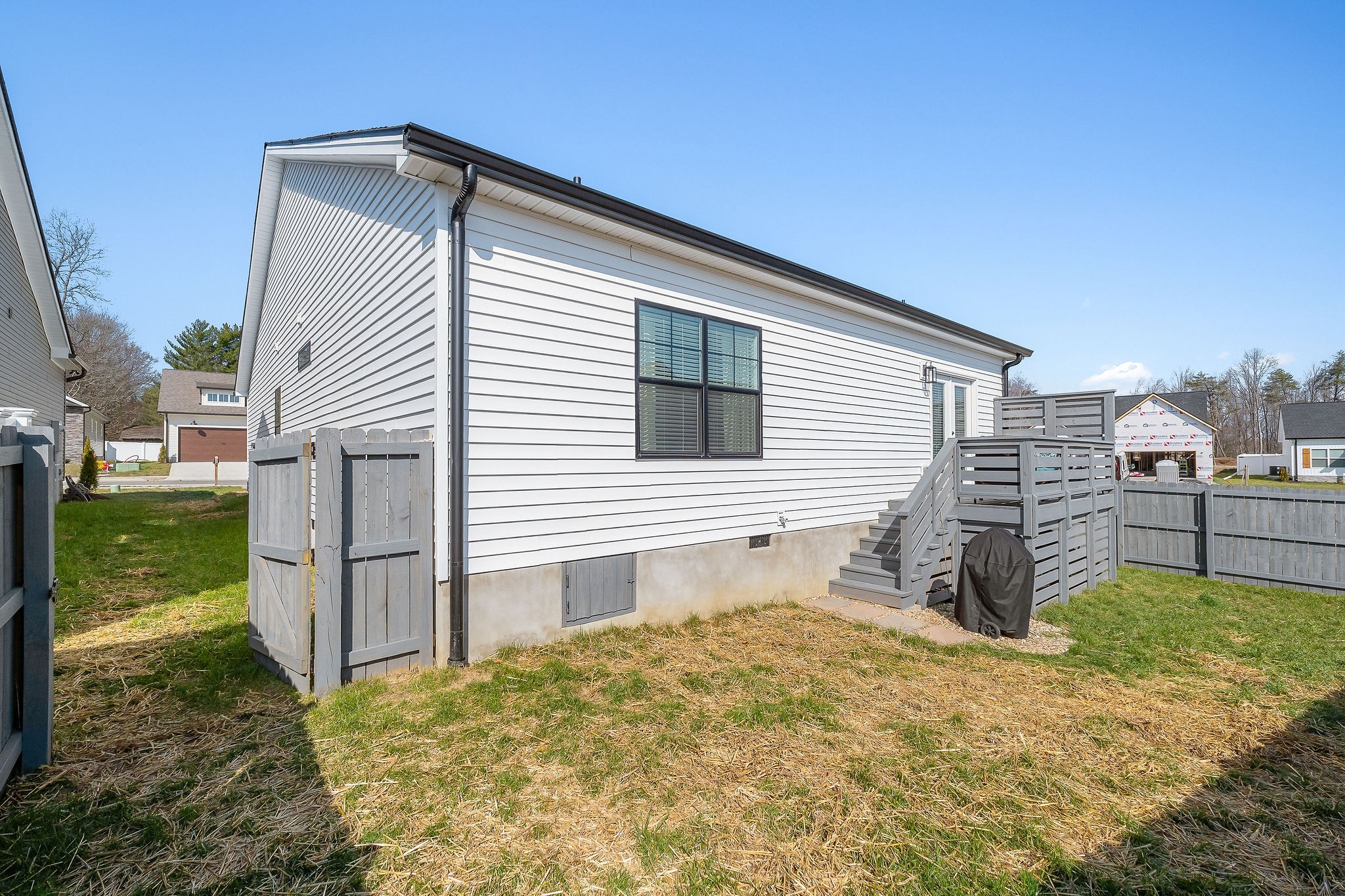 1635 Links Dr Property Photo 15