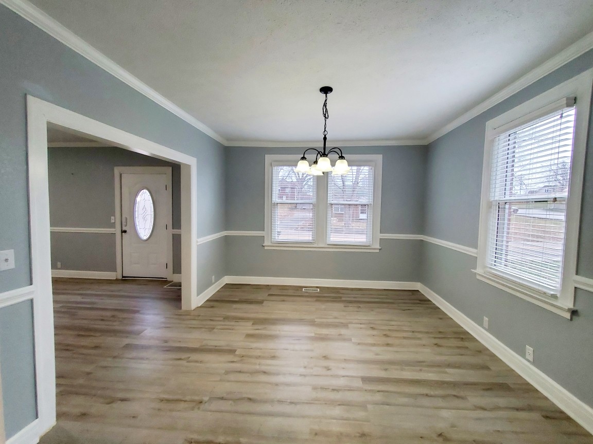 119 N Forrest Ave Property Photo 24