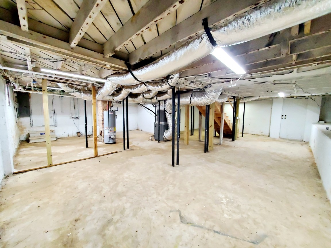 119 N Forrest Ave Property Photo 44